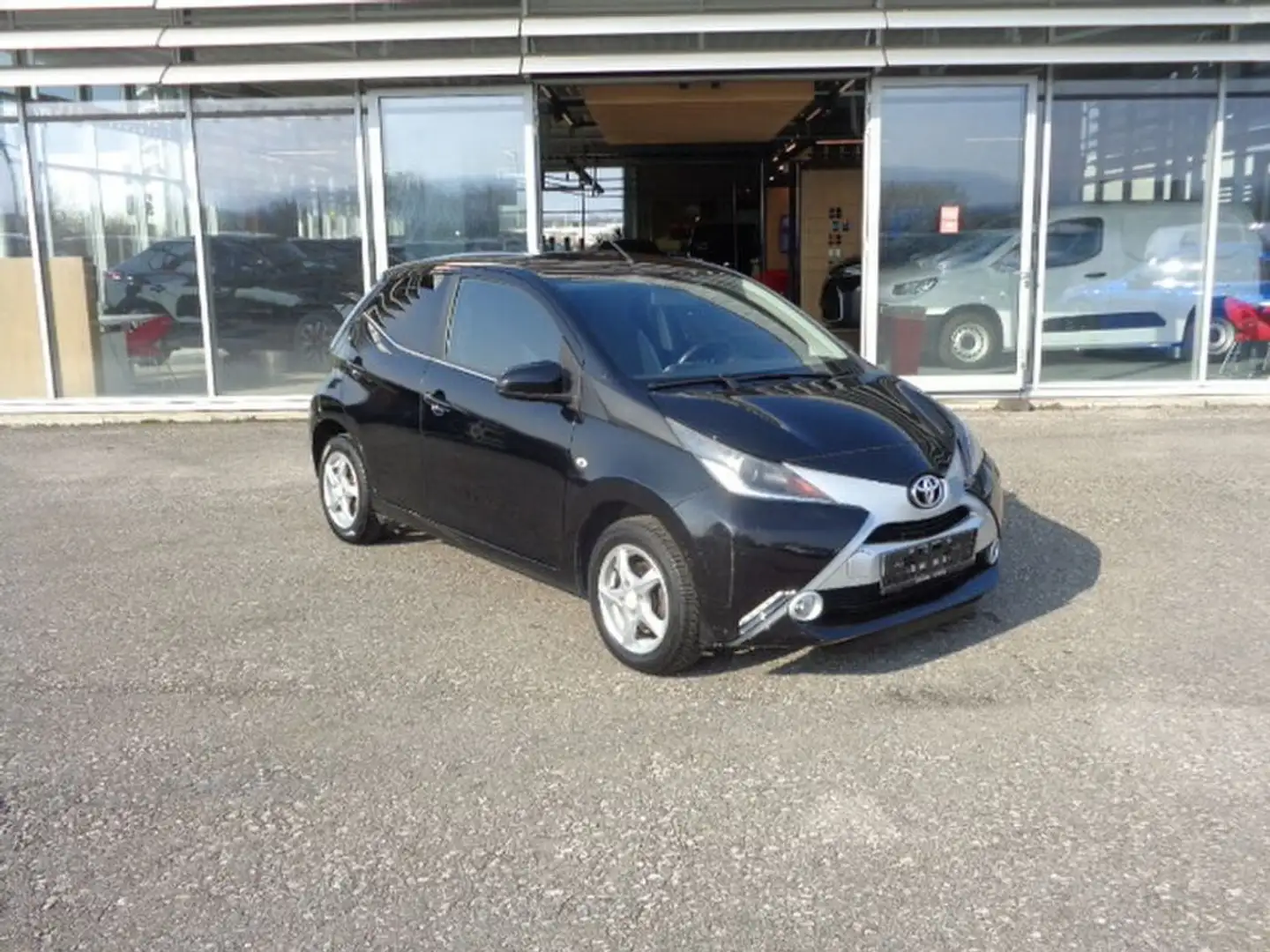 Toyota Aygo x-play *Kamera Schwarz - 2