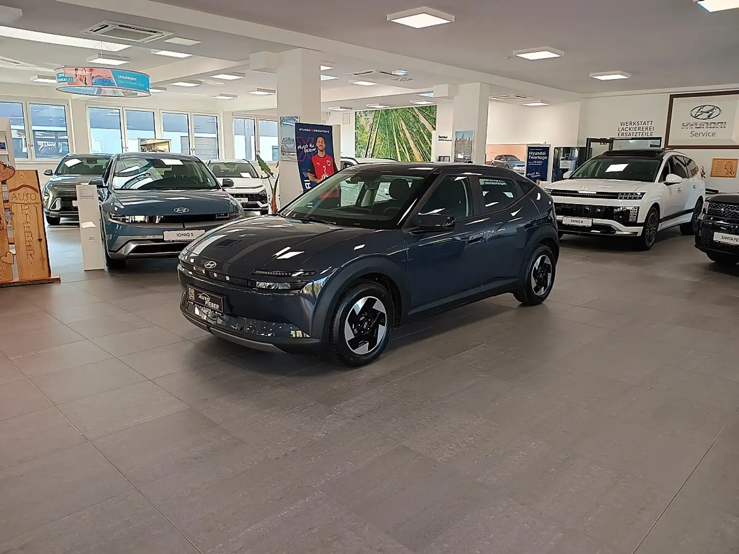 Hyundai IONIQ 3 61kWh Select *Wärmepumpe*LED*SHZ* Grau - 2