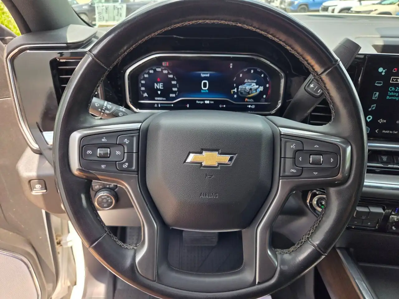 Chevrolet Silverado 2500 photo Chevrolet Silverado 2500