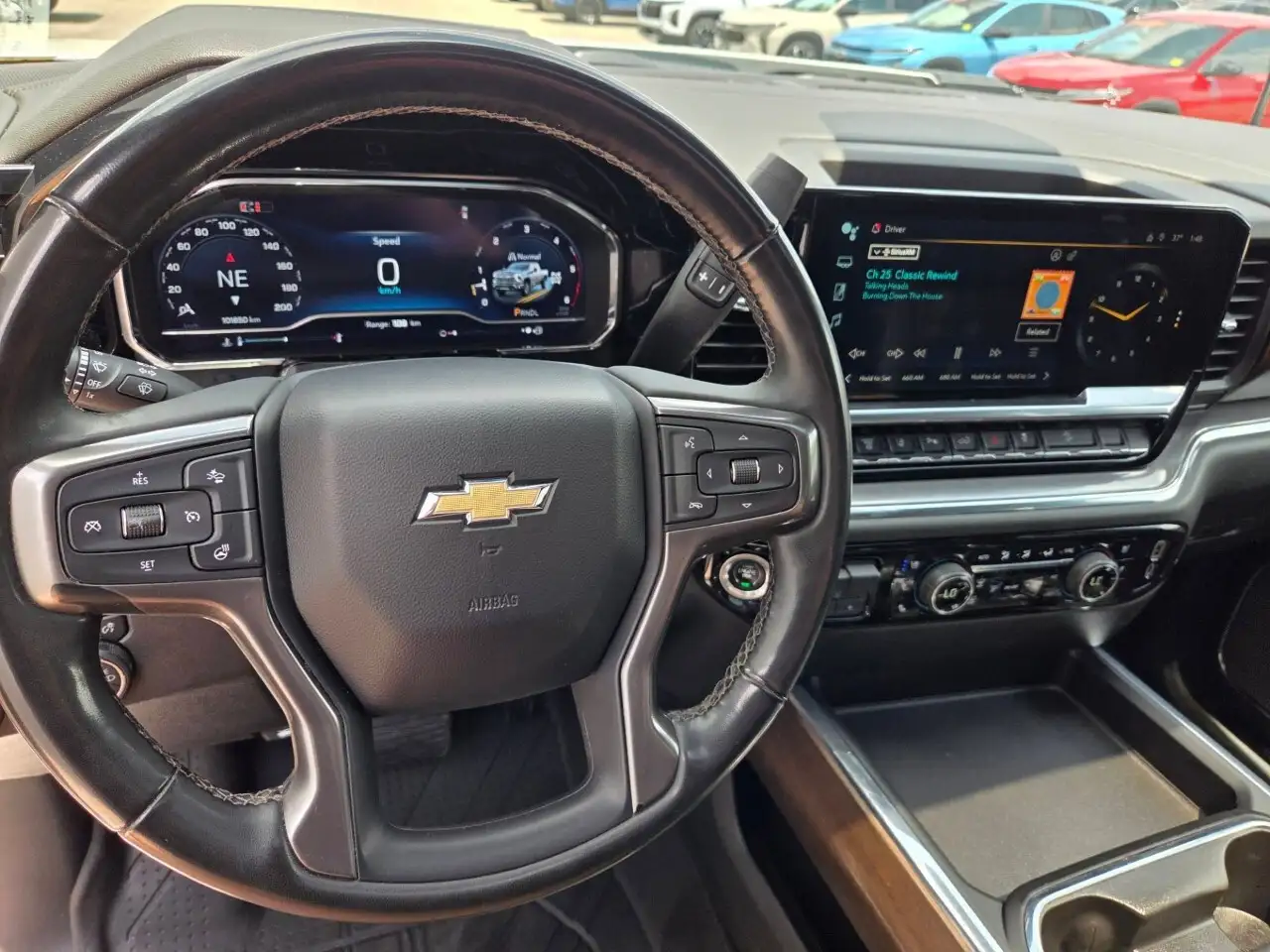 Chevrolet Silverado 2500 photo Chevrolet Silverado 2500