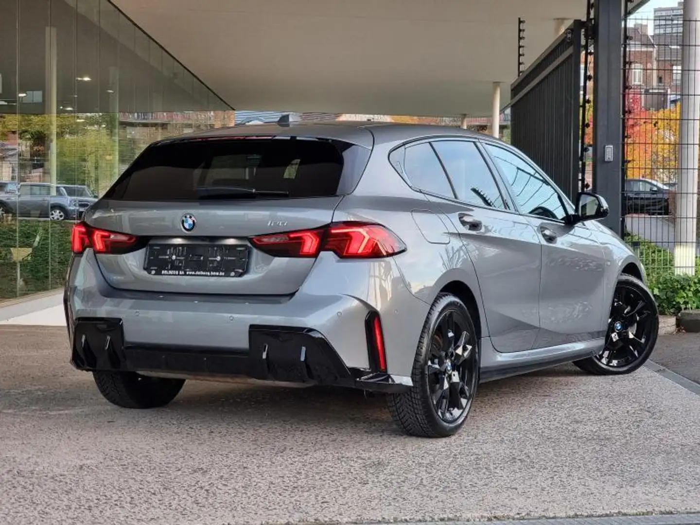 BMW 120 M Sport Gris - 2