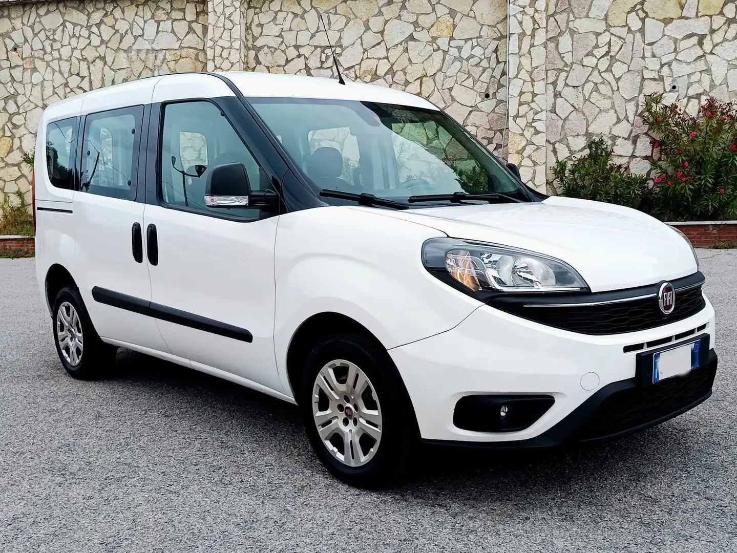 Fiat Doblo Combinato 5 posti N1 1.3 mjt cv95 Wit - 2