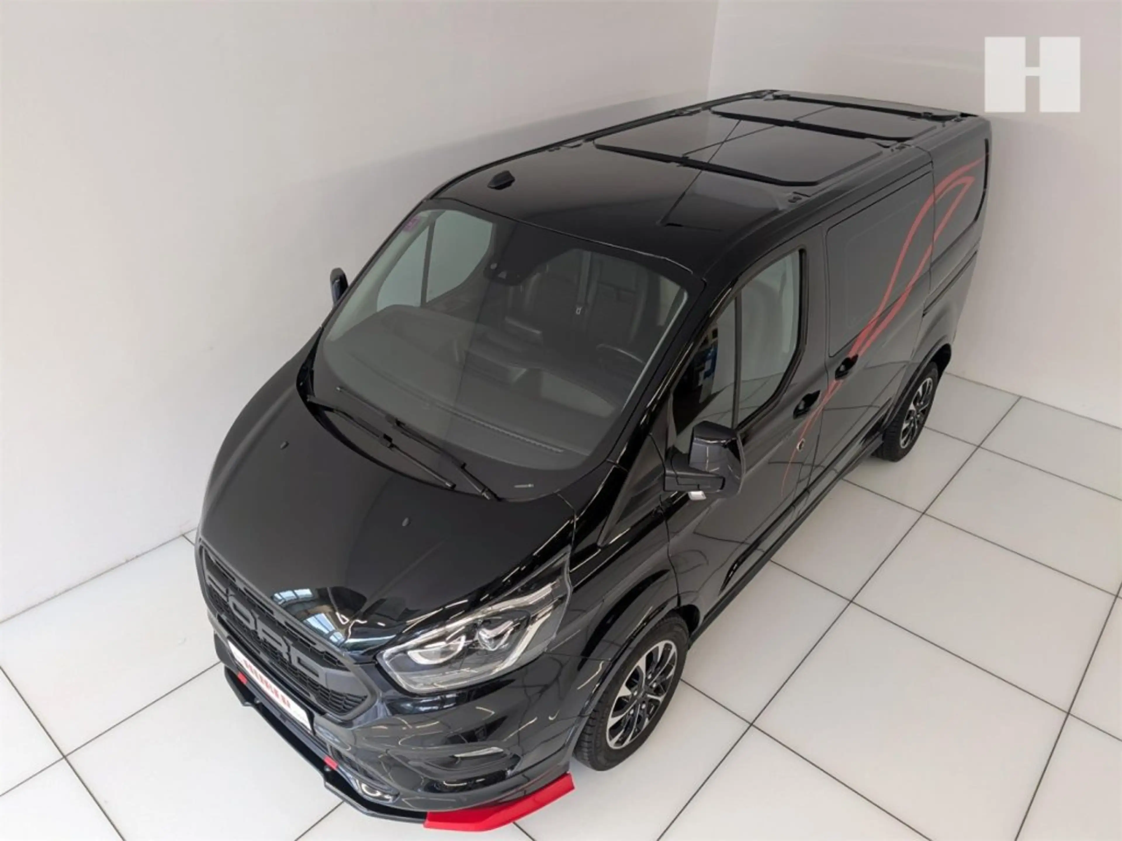 Ford E-Transit Transit Custom Sport — photo 2