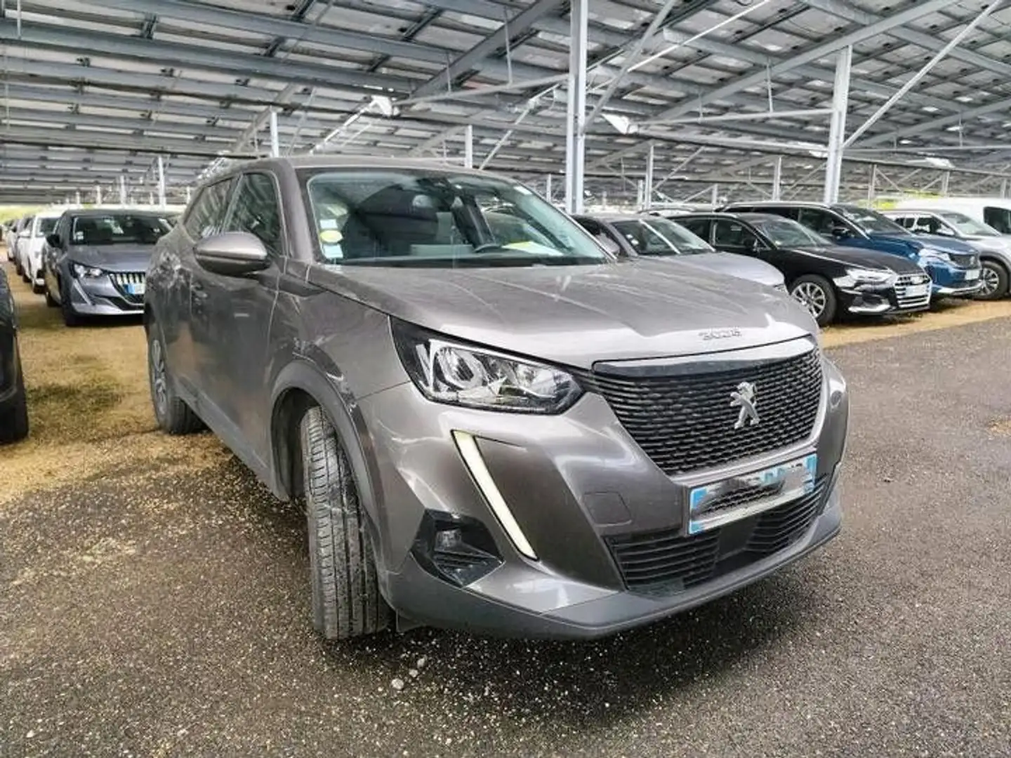 Peugeot 2008 BlueHDi 110 Active*Netto-9300€ Grau - 2