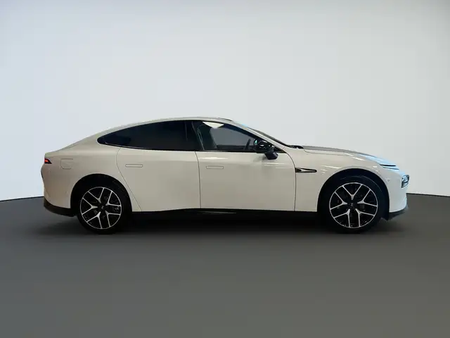 Xpeng P7 Performance Ansicht 4