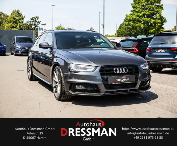 Audi A4 view 3