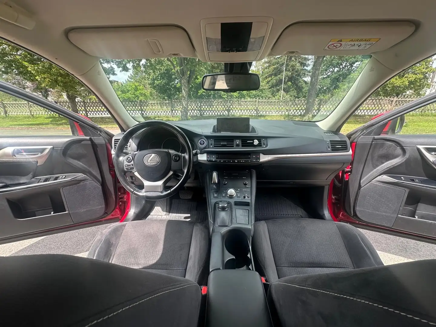 Lexus CT 200h Dynamic Line - 1