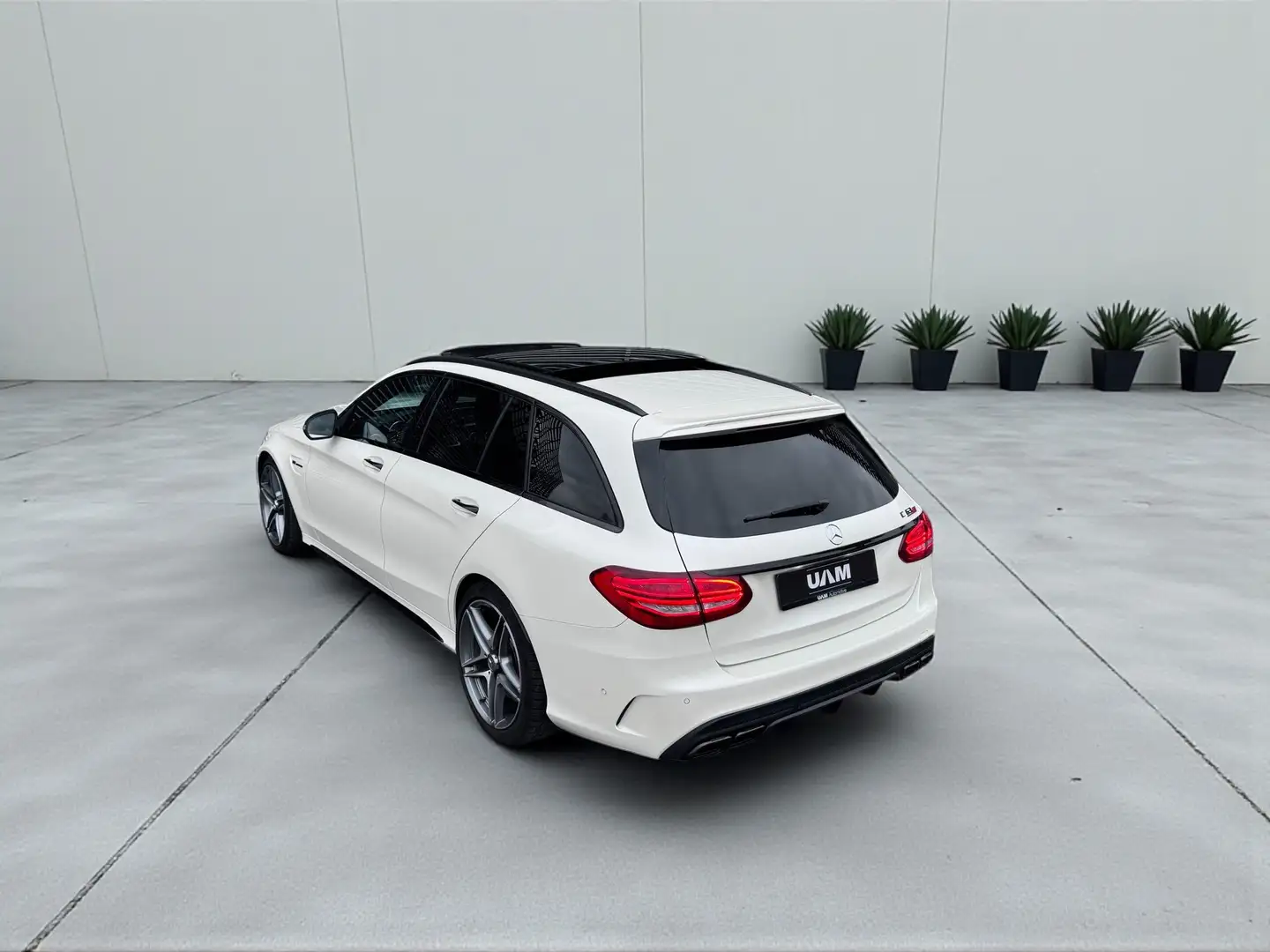 Mercedes-Benz C 63 AMG AMG C63S - PANO - SPORTUITLAAT Wit - 2