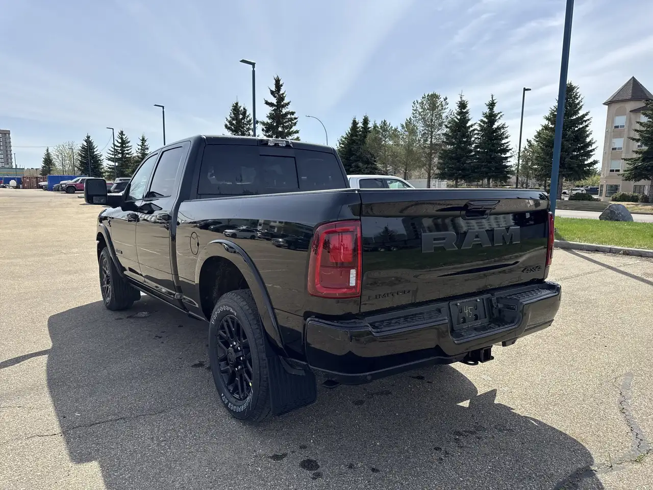 RAM 3500 снимка RAM 3500