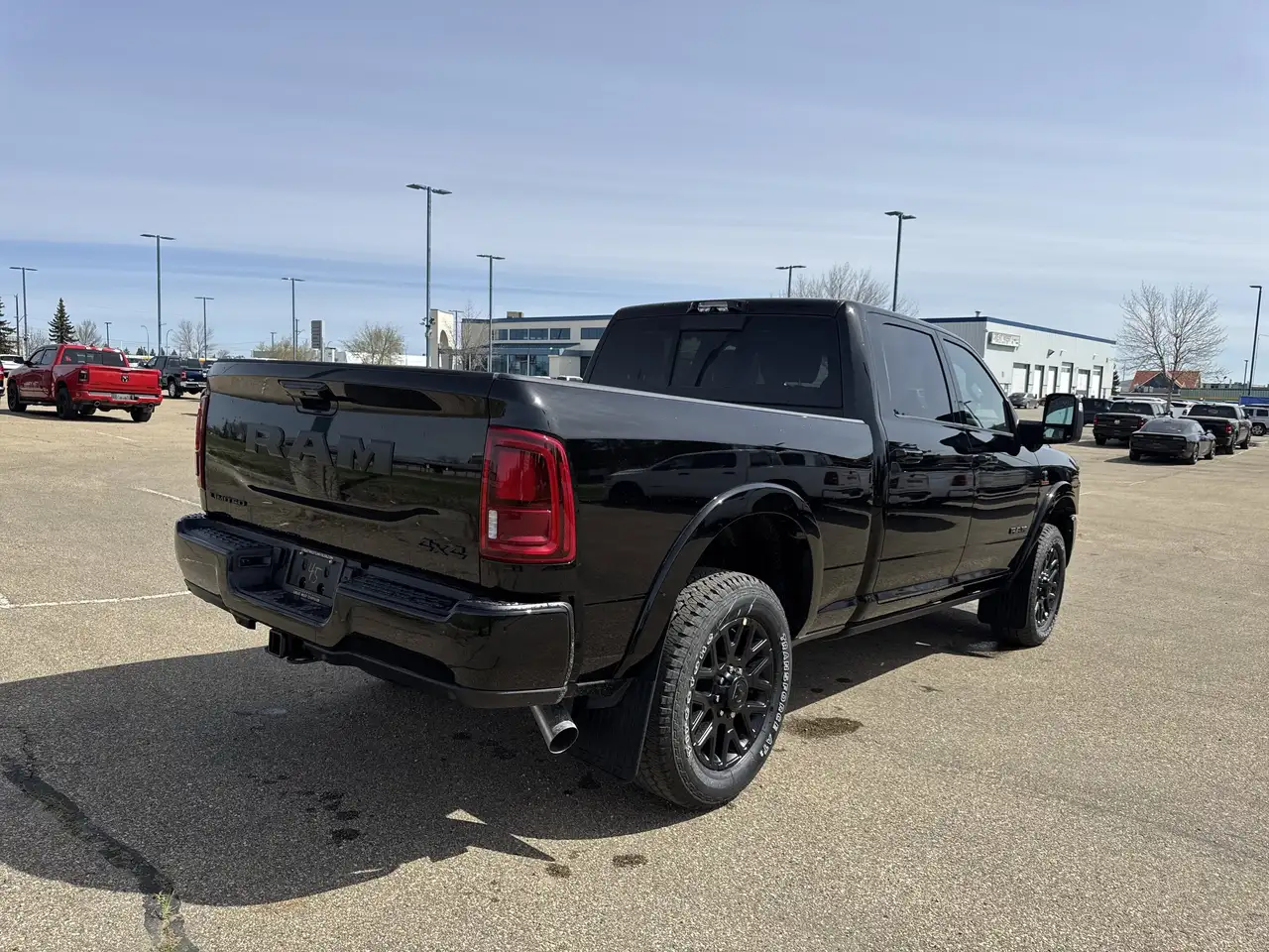 RAM 3500 снимка RAM 3500