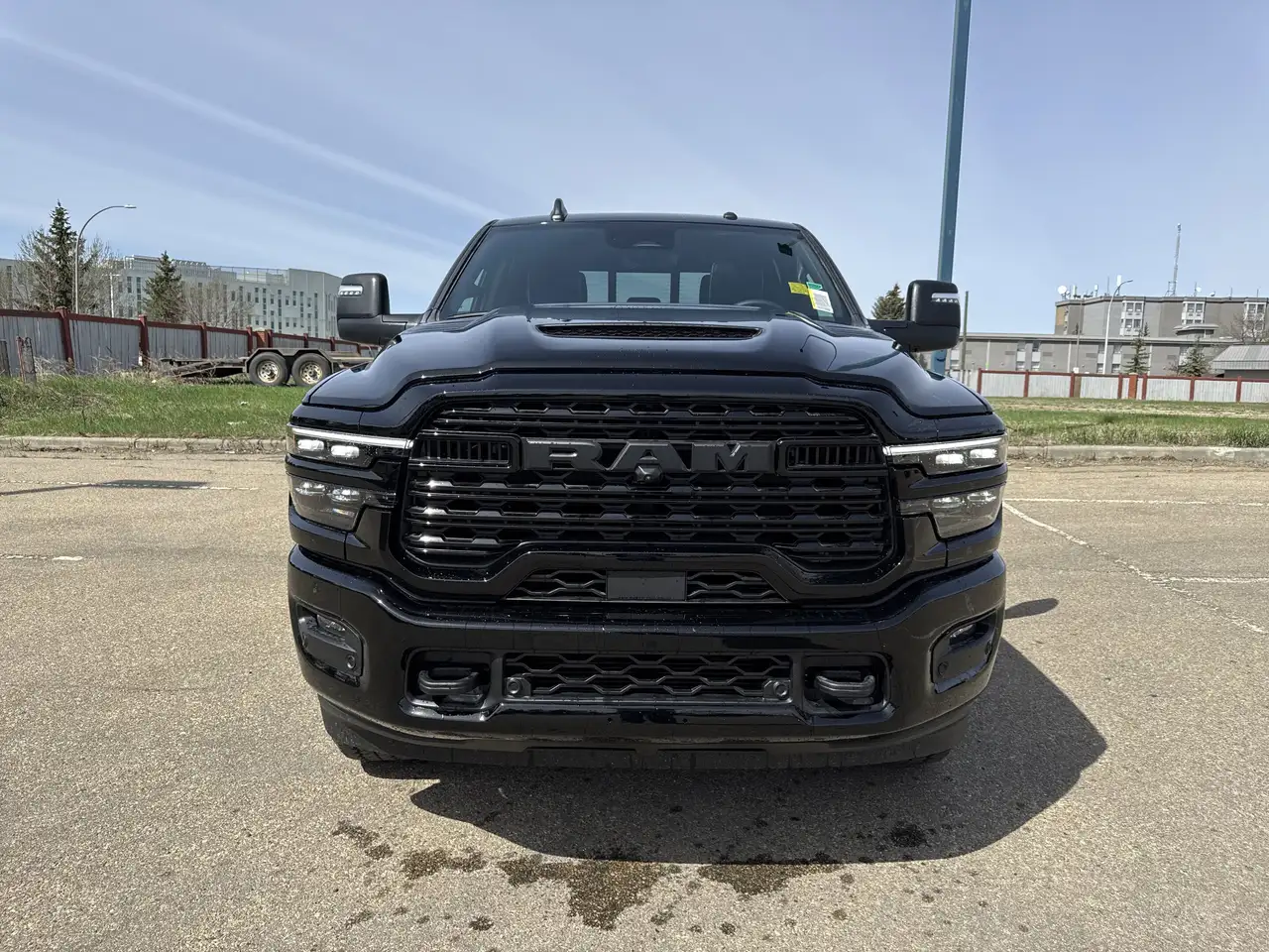 RAM 3500 снимка RAM 3500