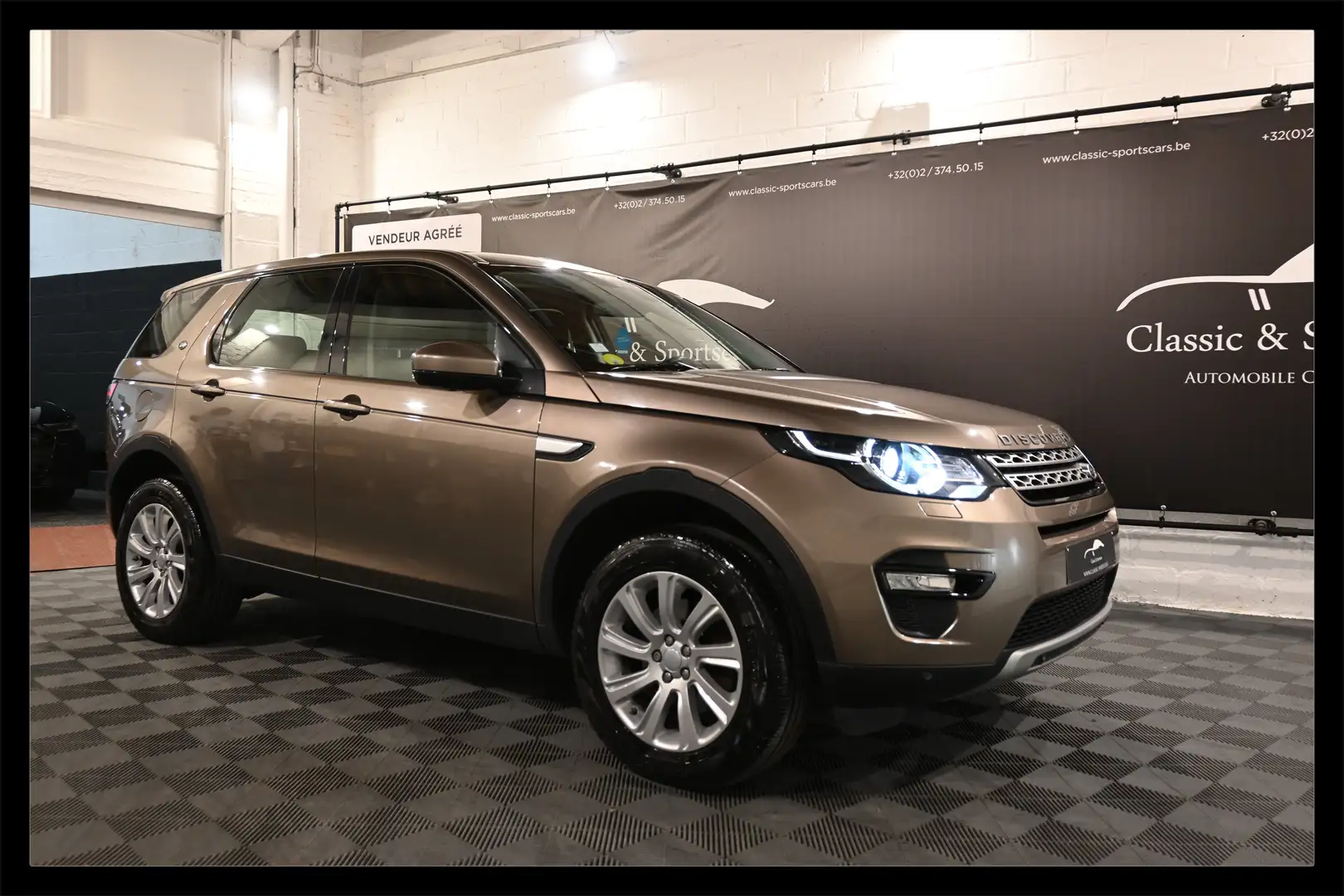 Land Rover Discovery Sport 2.0 TD4 / EURO 6b /GPS NAVI /CUIR /XENON / CAMERA Brons - 1