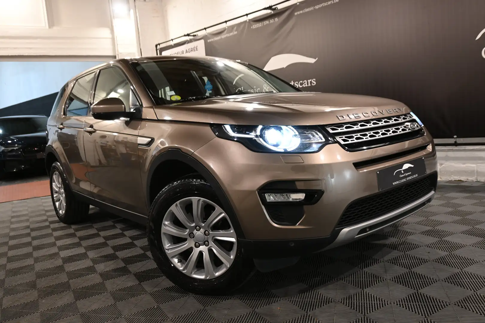 Land Rover Discovery Sport 2.0 TD4 / EURO 6b /GPS NAVI /CUIR /XENON / CAMERA Brons - 2