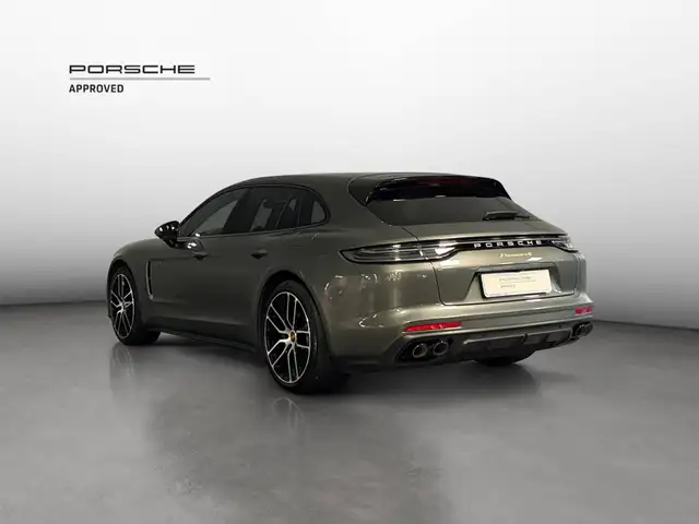 Porsche Panamera view 3