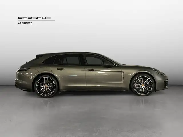 Porsche Panamera view 6