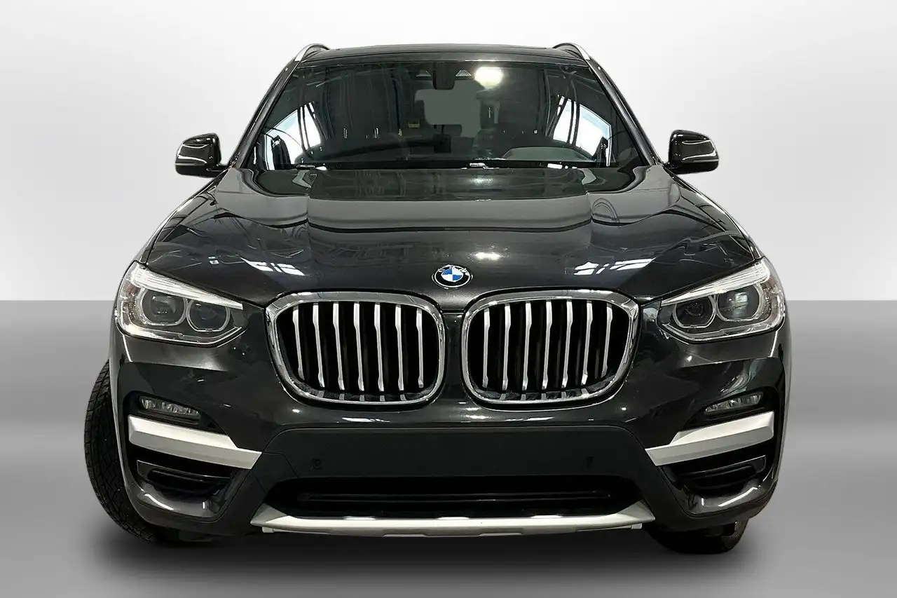 BMW X3 снимка BMW X3