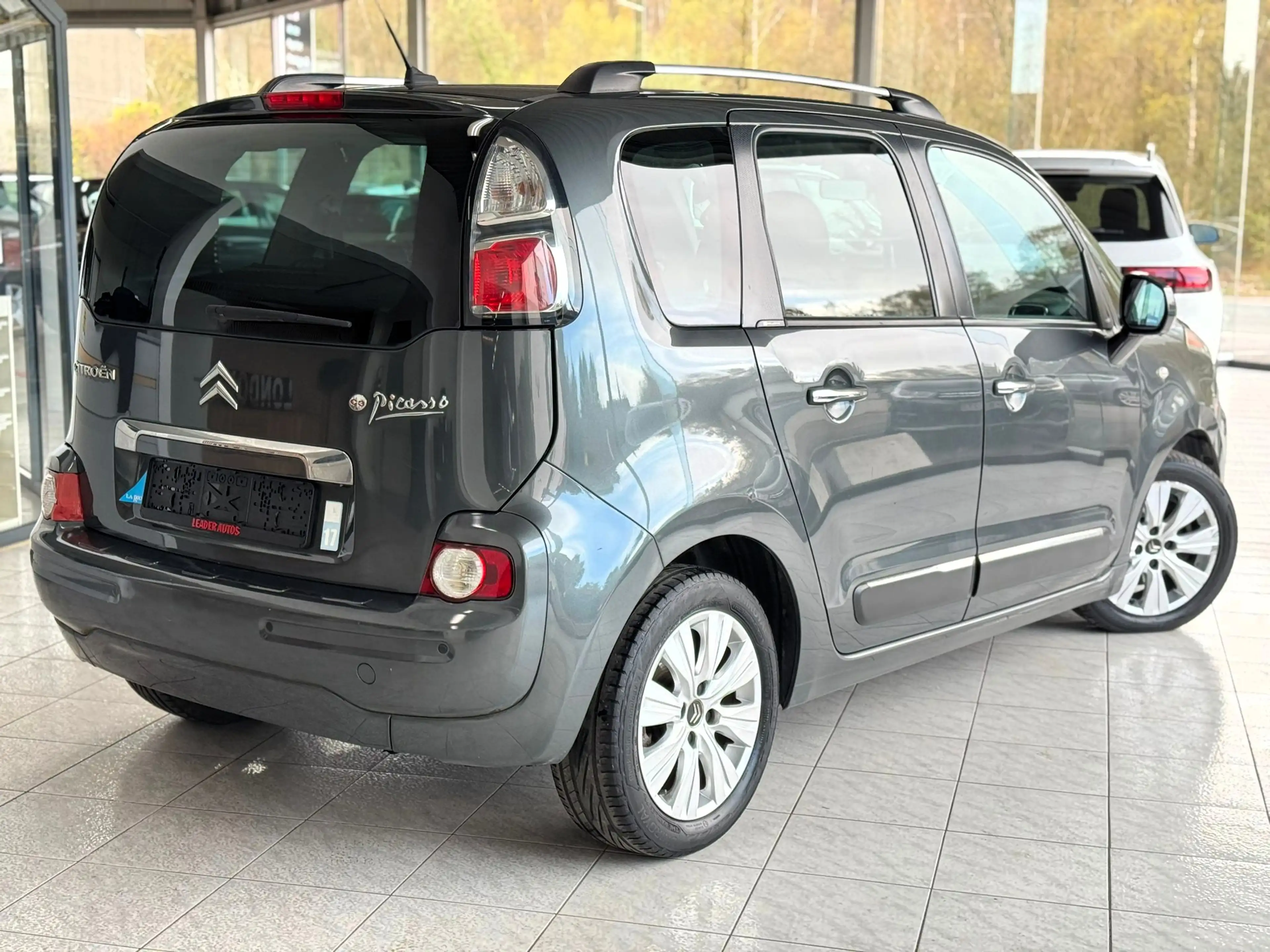 Citroen C3 Picasso 🟩1.6 ESSENCE 120CV - AIRCO - AUTOMATIQUE — photo 4