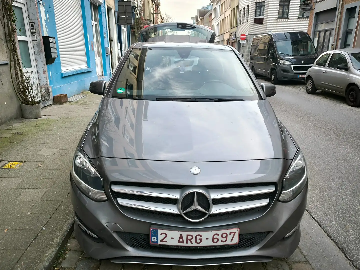 Mercedes-Benz B 200 B 200 (CDI) d Style Gris - 1