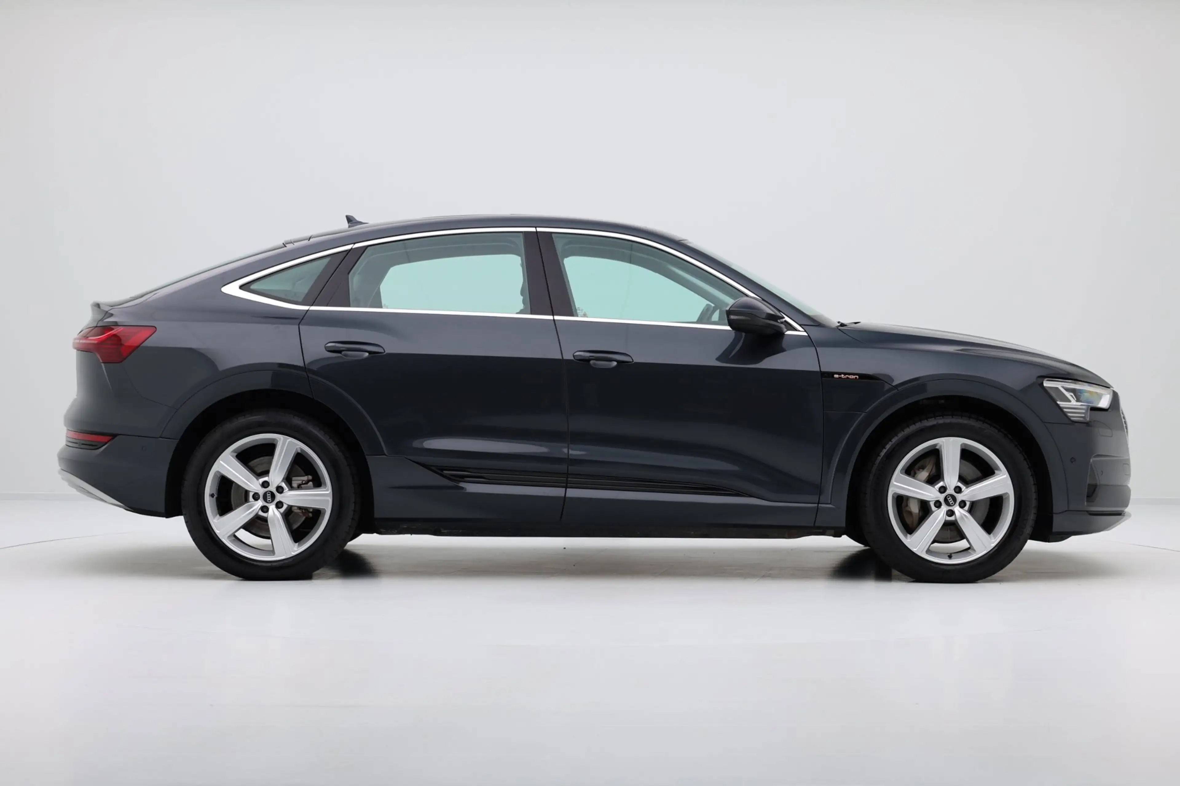 Audi e-tron Sportback 55 quattro Business Ed. Plus 95 kWh Aut. — photo 43