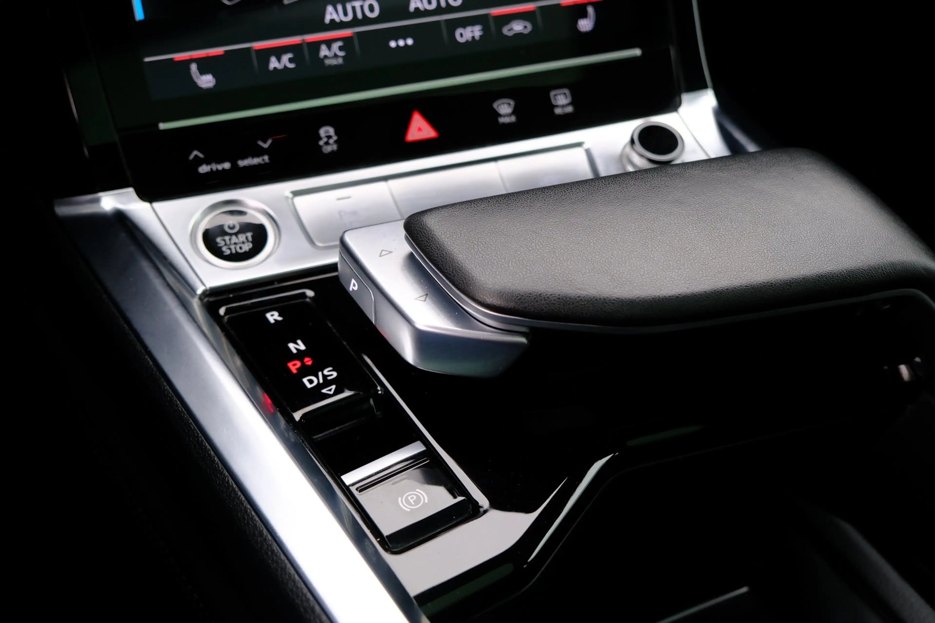 Audi e-tron Sportback 55 quattro Business Ed. Plus 95 kWh Aut. — photo 27