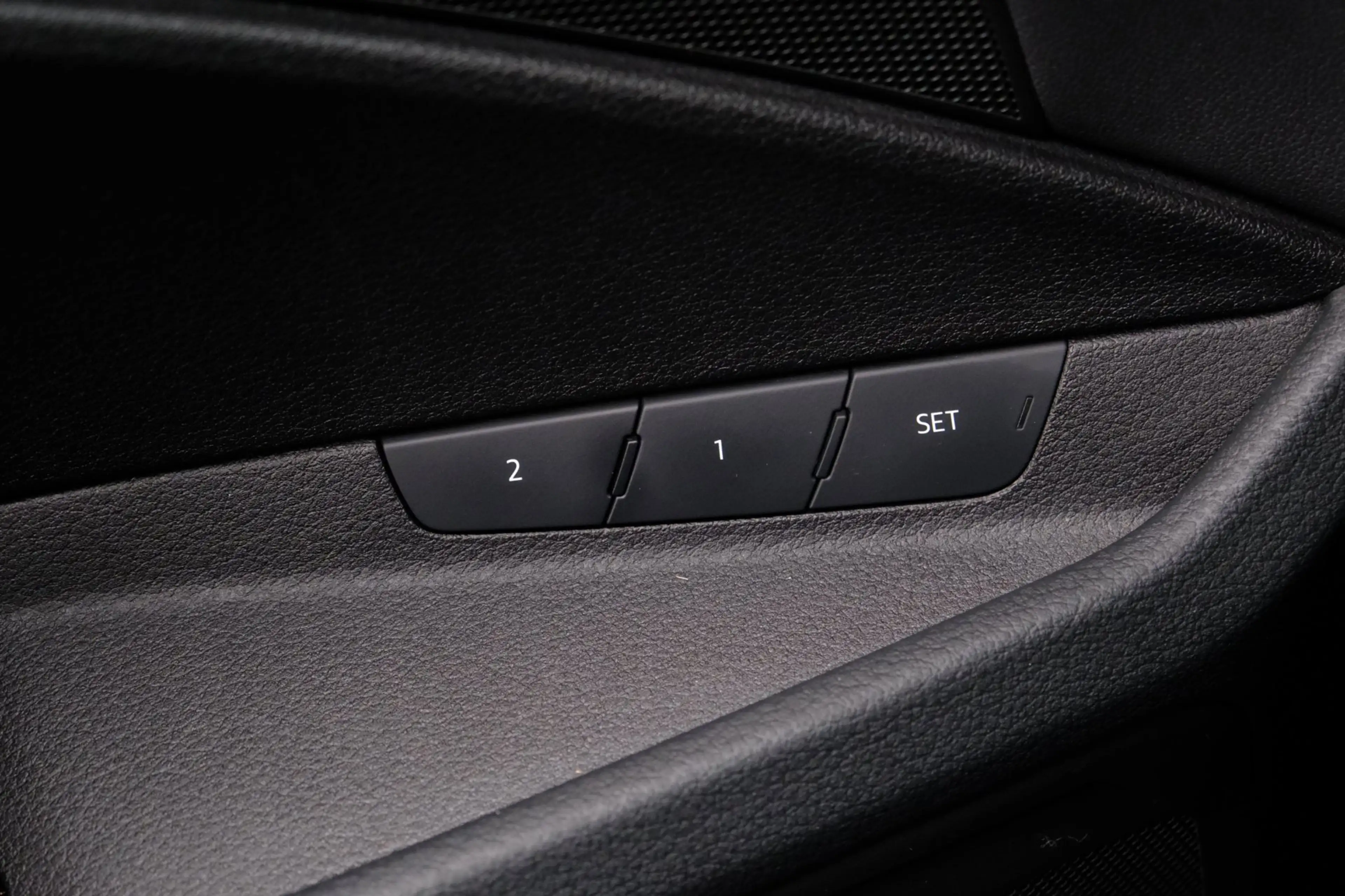 Audi e-tron Sportback 55 quattro Business Ed. Plus 95 kWh Aut. — photo 40