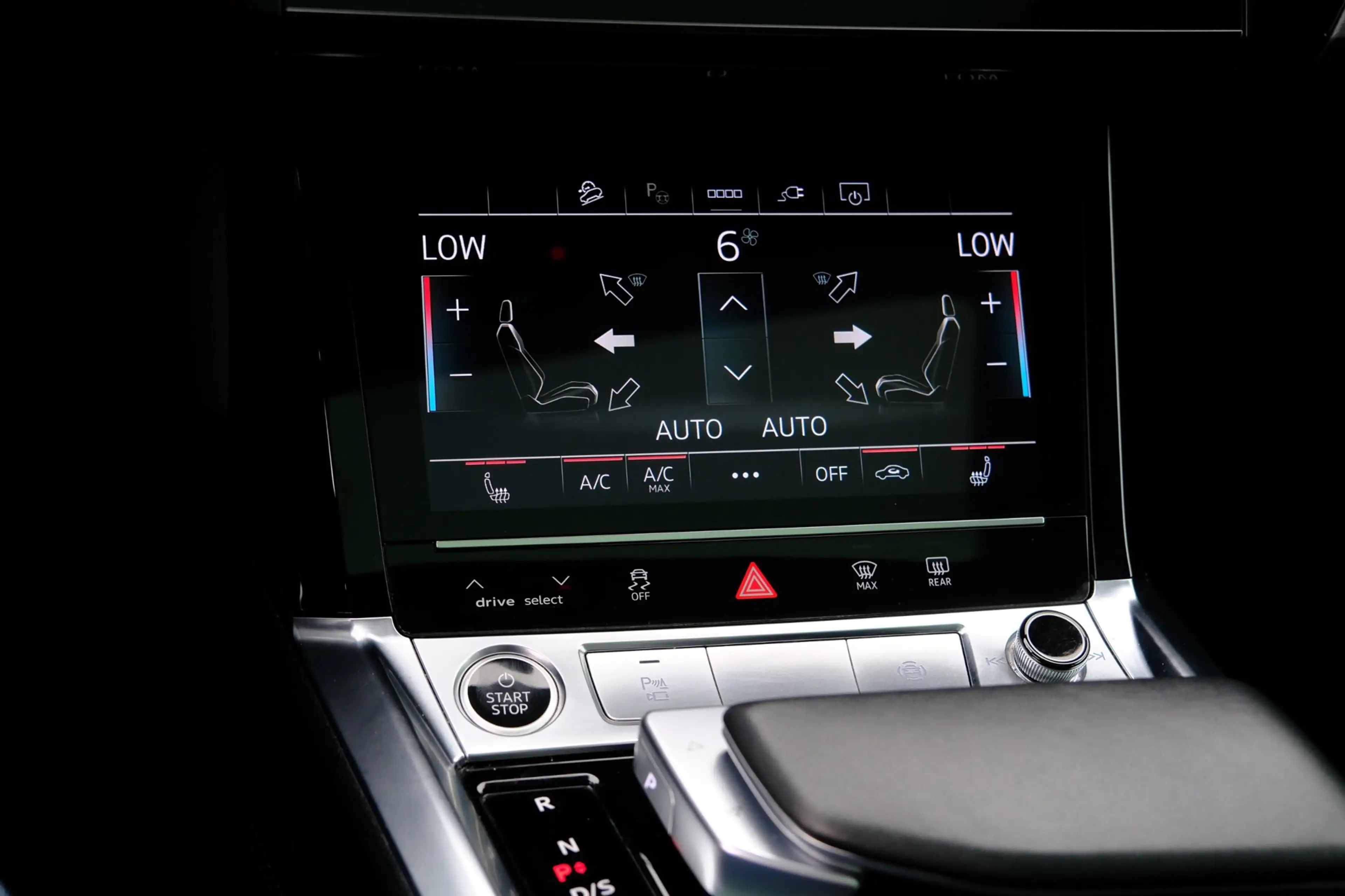 Audi e-tron Sportback 55 quattro Business Ed. Plus 95 kWh Aut. — photo 12