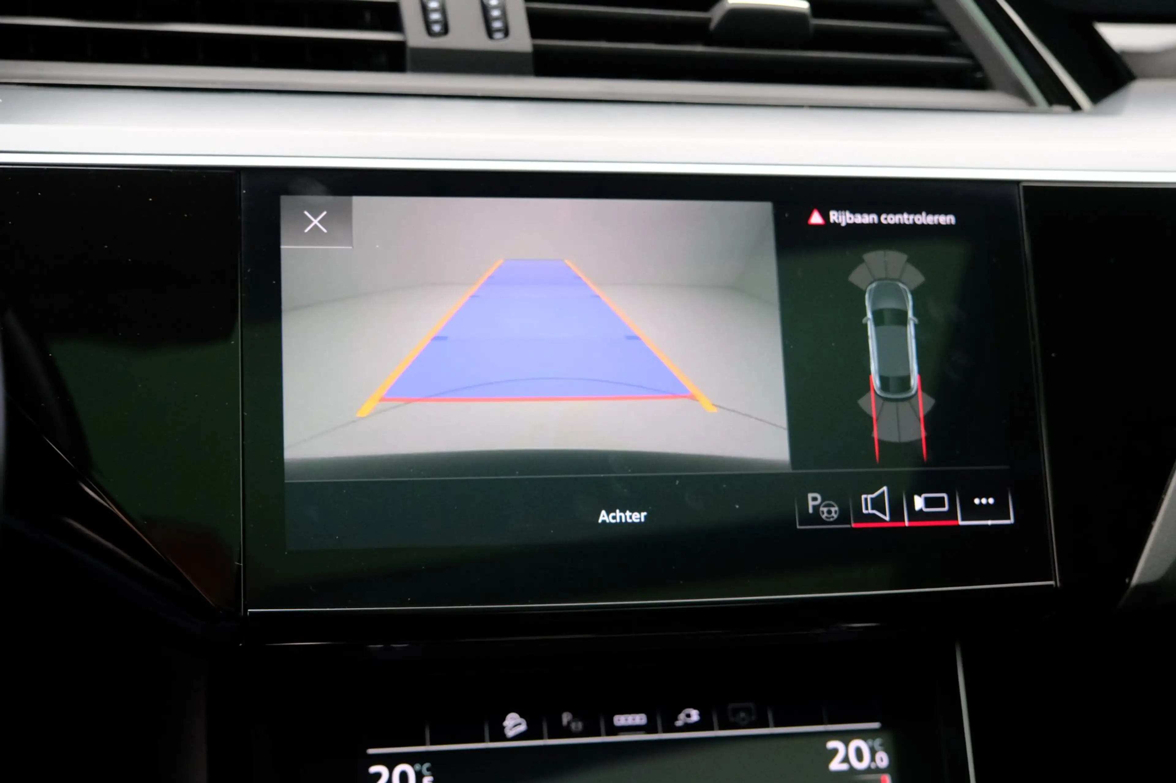 Audi e-tron Sportback 55 quattro Business Ed. Plus 95 kWh Aut. — photo 18