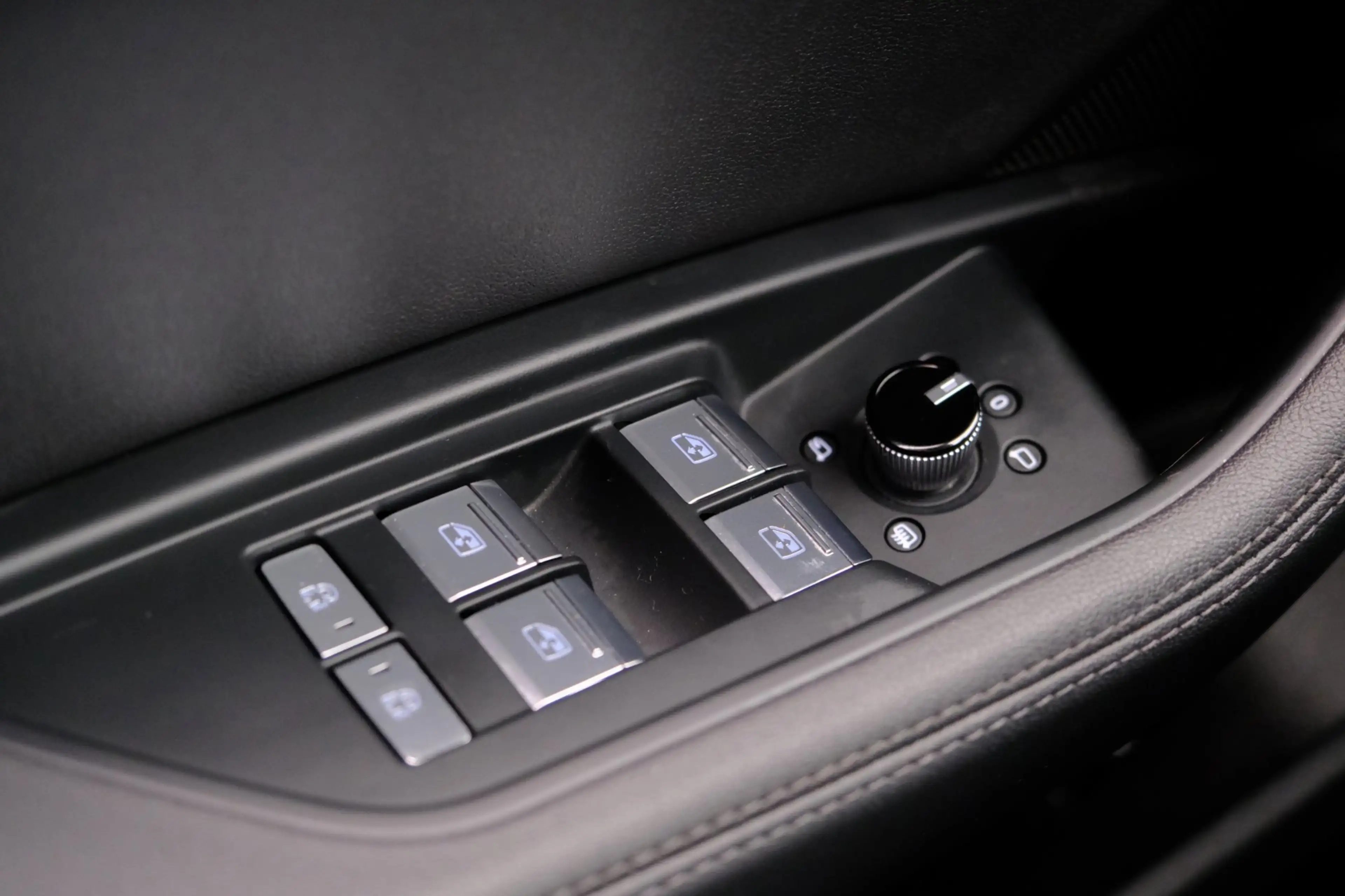 Audi e-tron Sportback 55 quattro Business Ed. Plus 95 kWh Aut. — photo 25