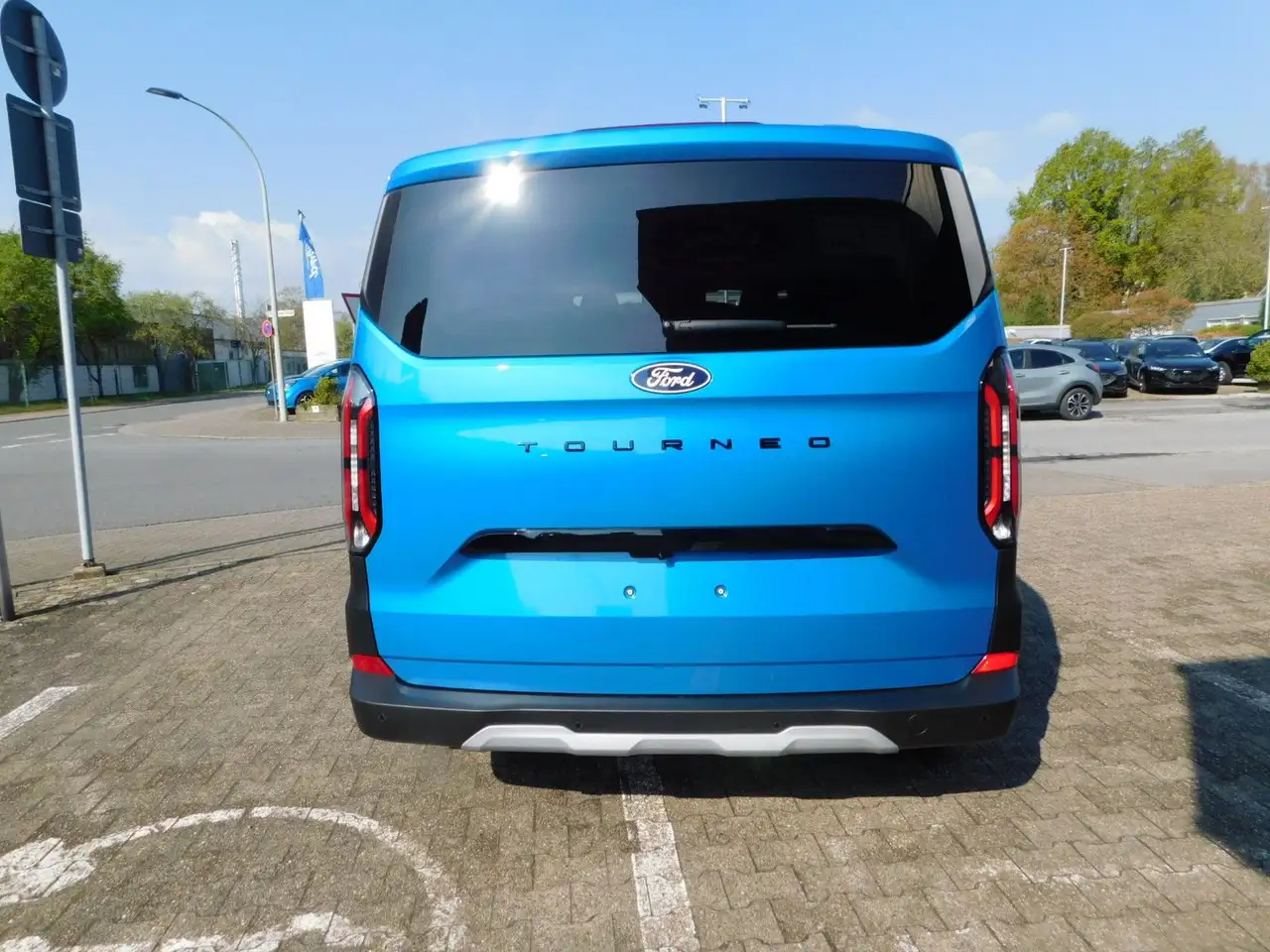 Ford Tourneo Custom 2.0 L1 Autom Active Matrix-LED 6