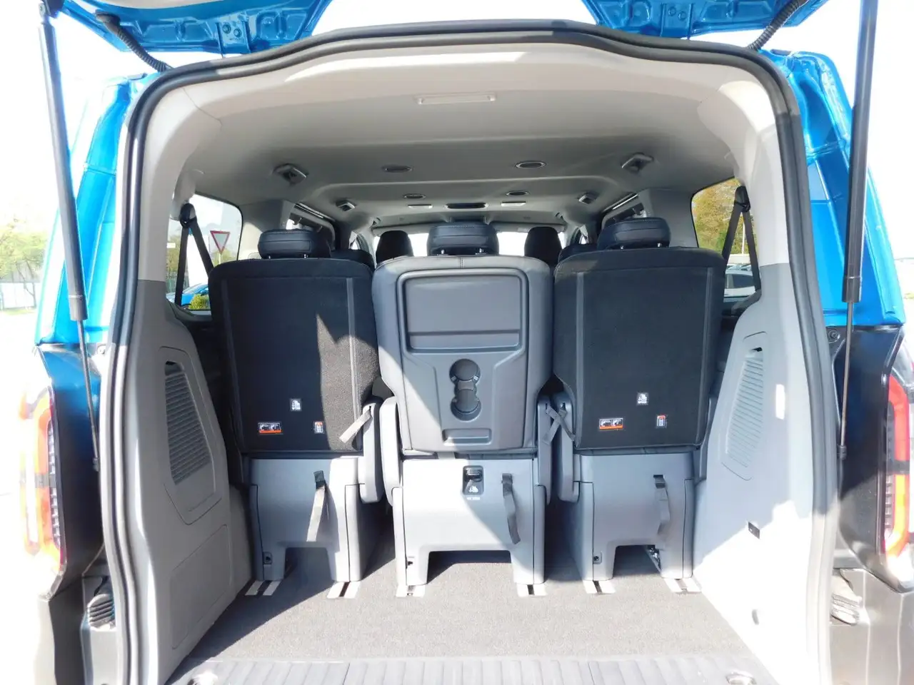 Ford Tourneo Custom 2.0 L1 Autom Active Matrix-LED 14