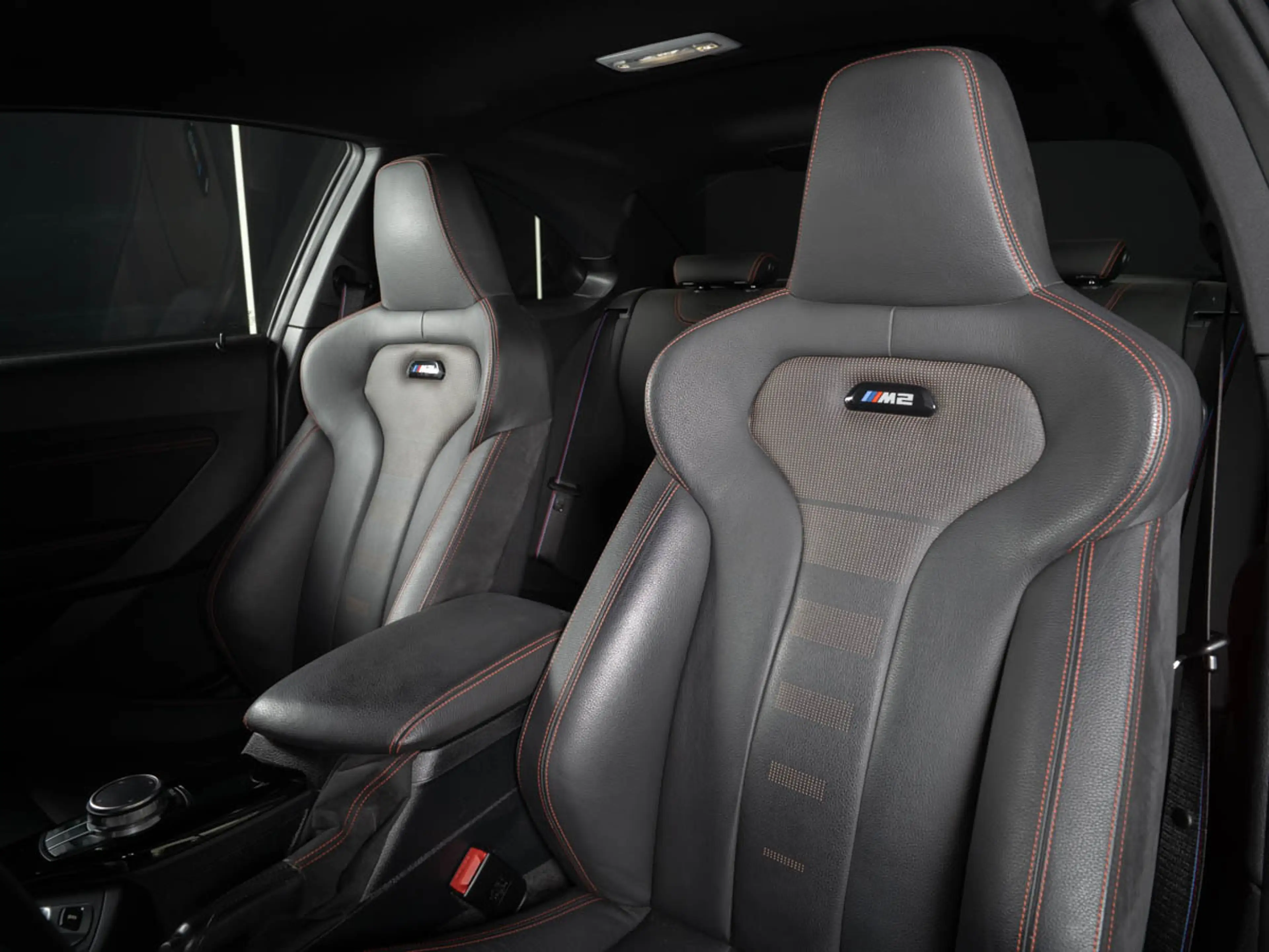 BMW M2 Competition  *M-SPORSITZ*RÜCKFAHRKAMERA* — photo 11
