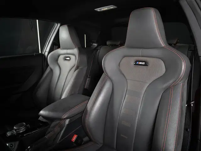 BMW M2 view 11