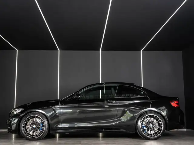 BMW M2 view 7