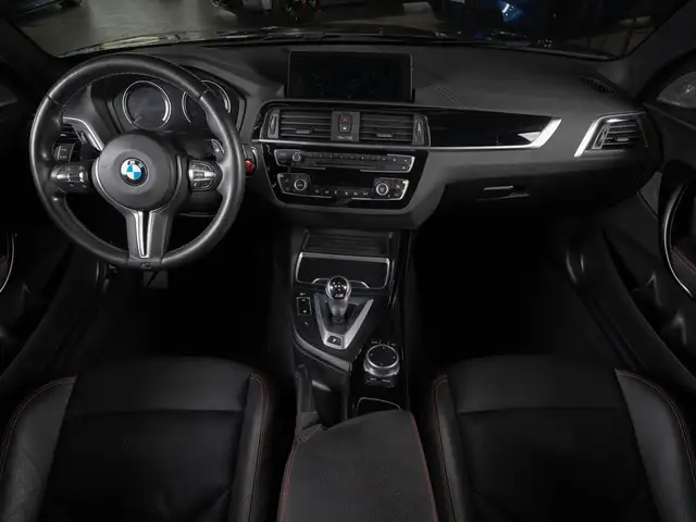 BMW M2 view 13