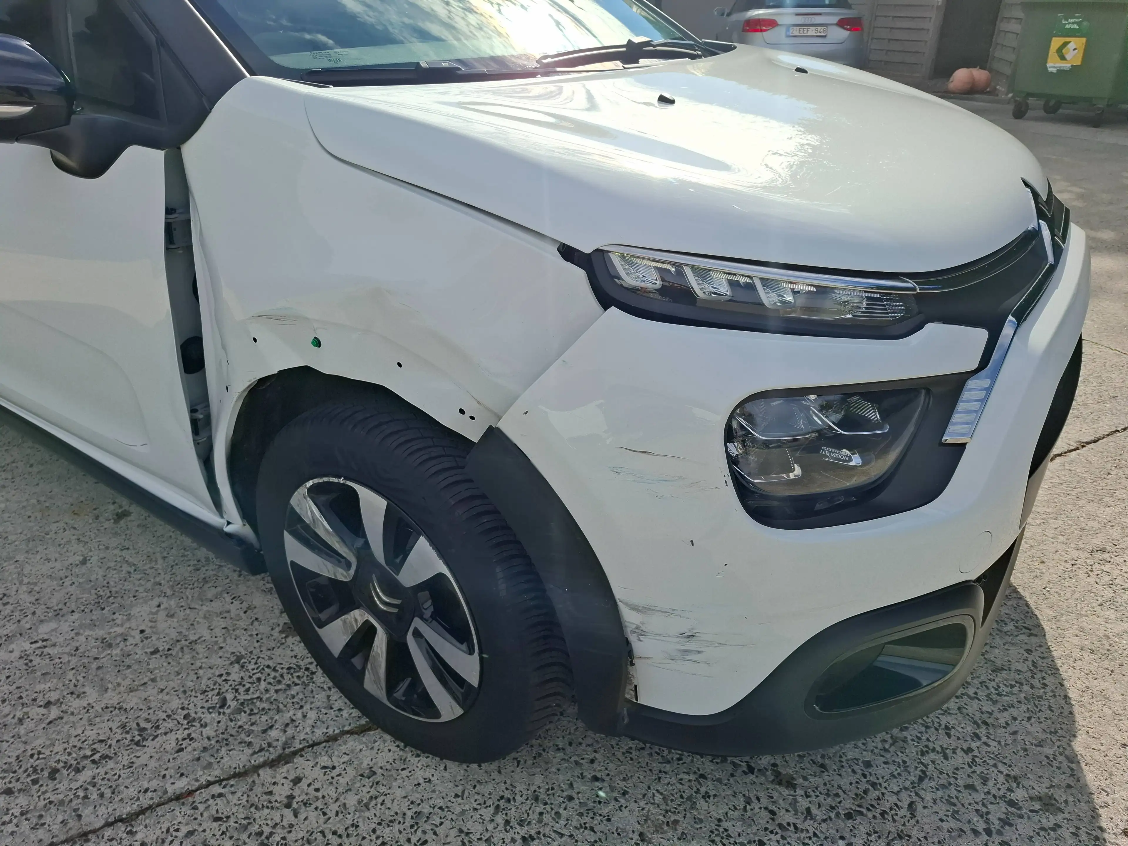Citroen C3 C3 1.2i PureTech Shine S — photo 8