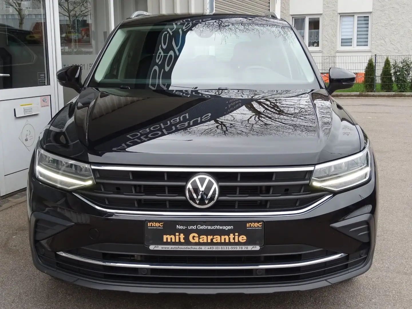 Volkswagen Tiguan 1.5 TSI Life Navi LED ACC 17" Apple CarP. Schwarz - 2