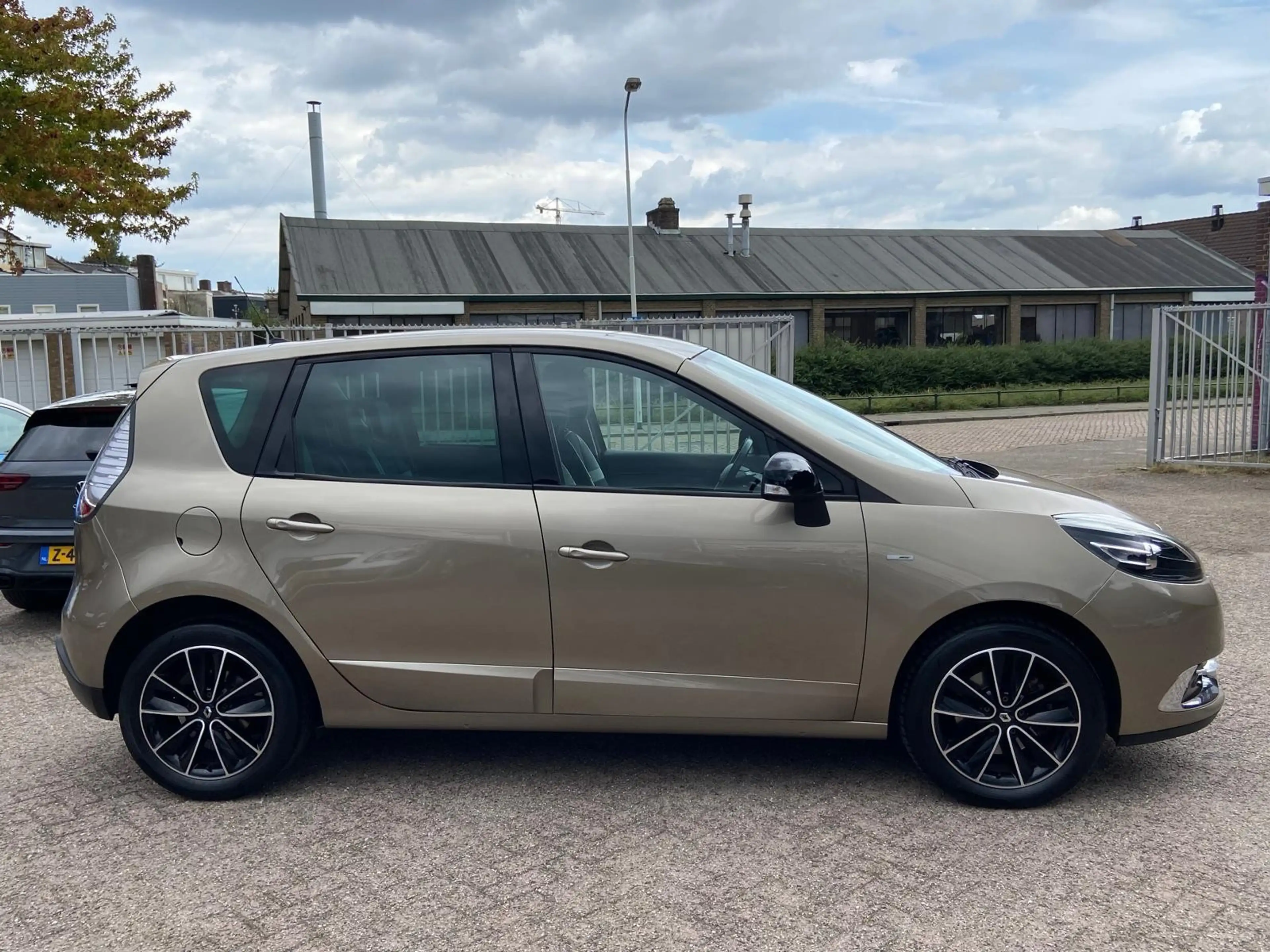 Renault Scenic 1.2 TCe Bose - 130.792 Kilometer n.a.p - Airco ecc — photo 3