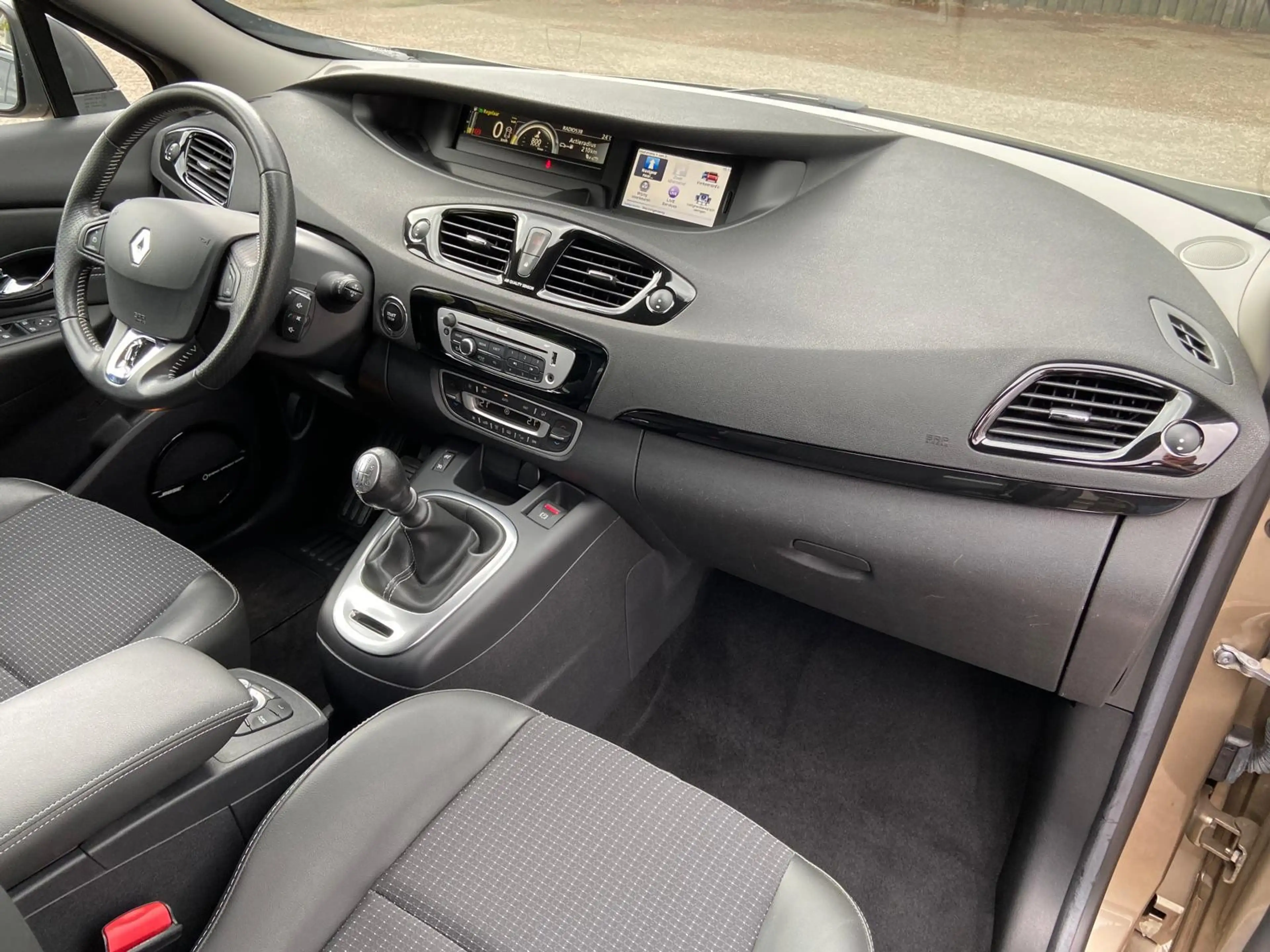 Renault Scenic 1.2 TCe Bose - 130.792 Kilometer n.a.p - Airco ecc — photo 9