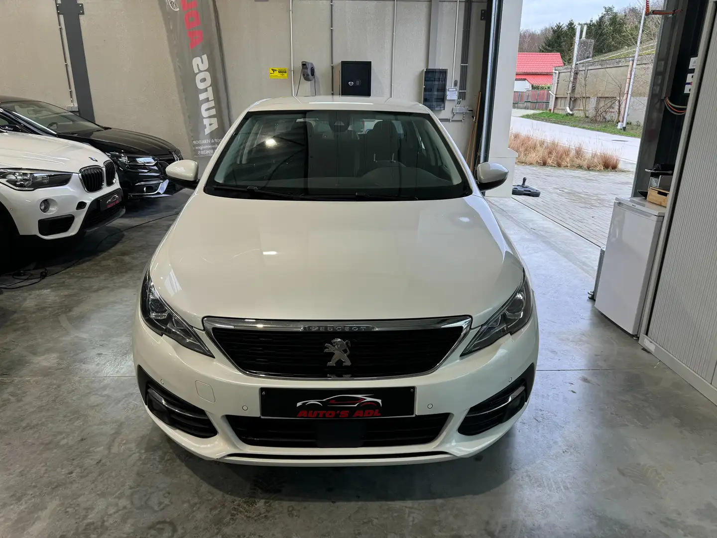 Peugeot 308 1.5 HDI AUTOMAAT/TREKHAAK/130PK/GARANTIE Wit - 2