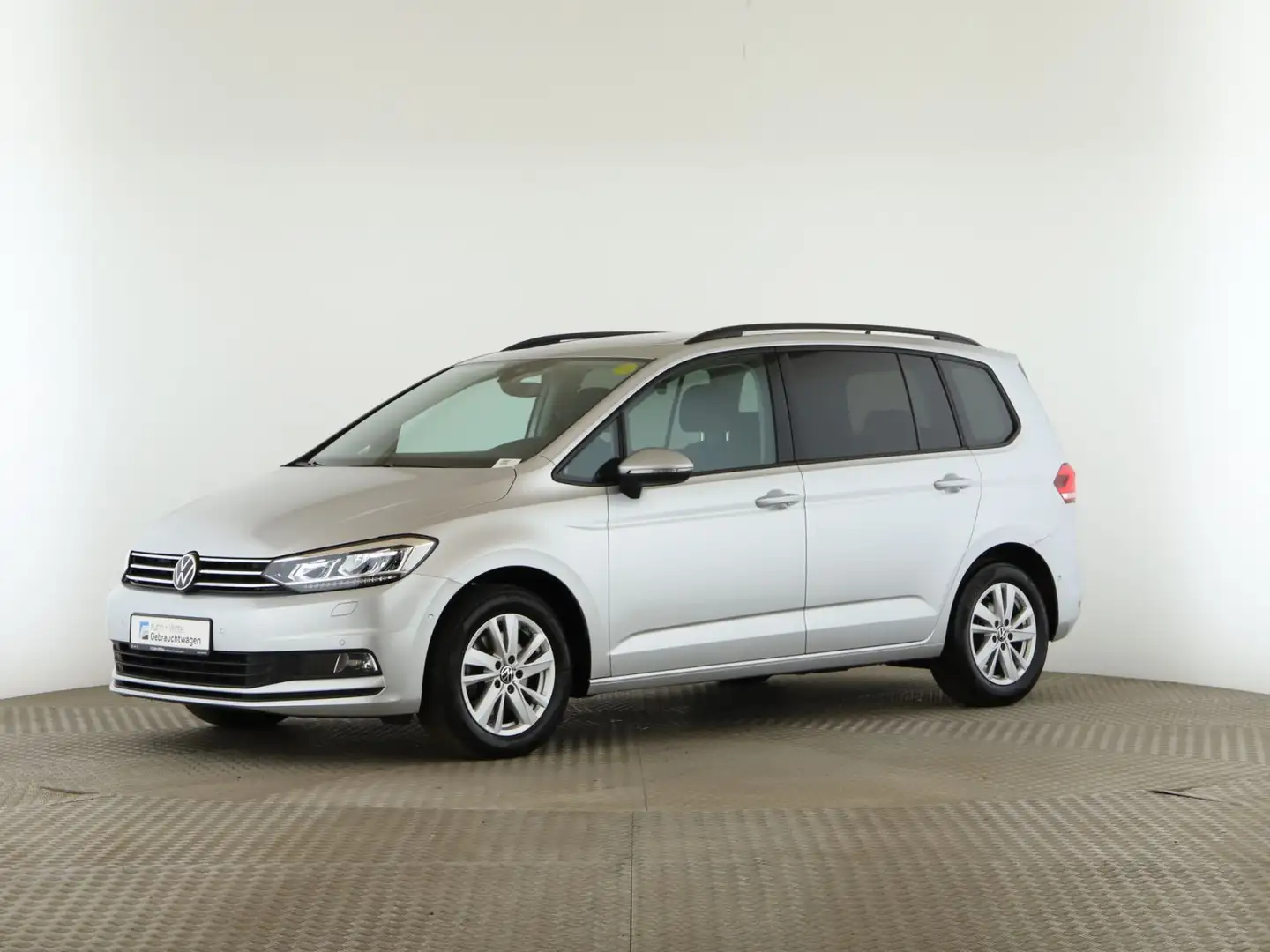 Volkswagen Touran 2.0 TDI Comfortline *Pano*LED*RFK*Navi*Ap Silber - 2
