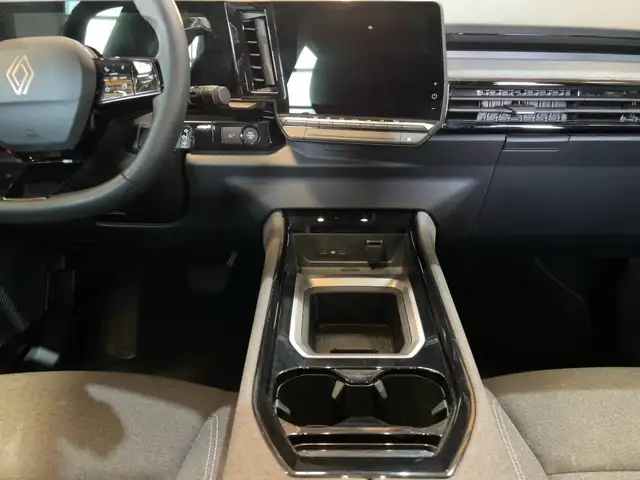 Renault Austral view 12