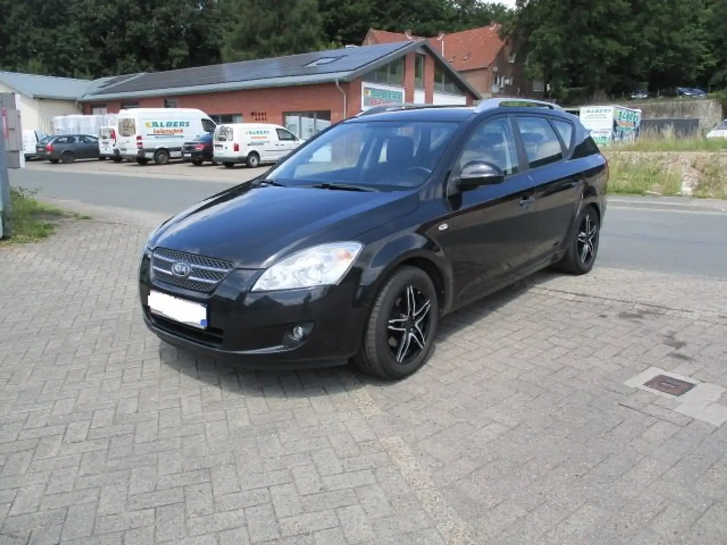 Kia Ceed SW / cee'd SW 1.4 CVVT LX Schwarz - 2