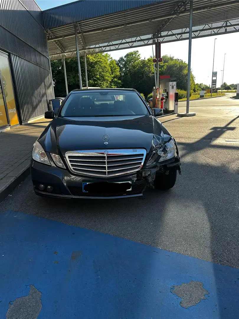 Mercedes-Benz E 200 CDI DPF BlueEFFICIENCY Automatik Elegance - 2