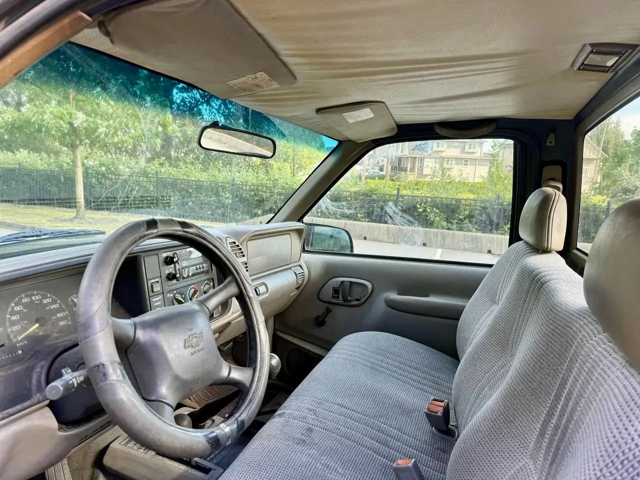 Chevrolet Silverado 1500 снимка Chevrolet Silverado 1500