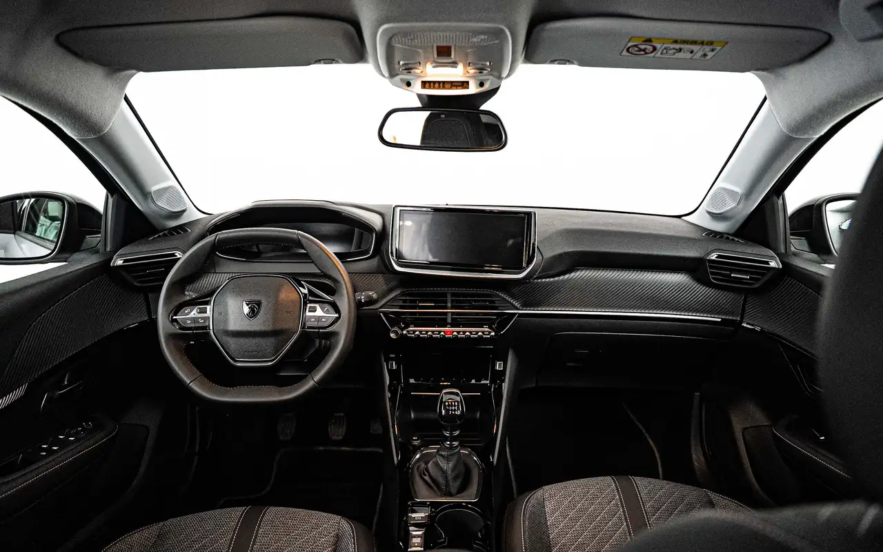 Peugeot 208 1.2 Turbo Allure 10