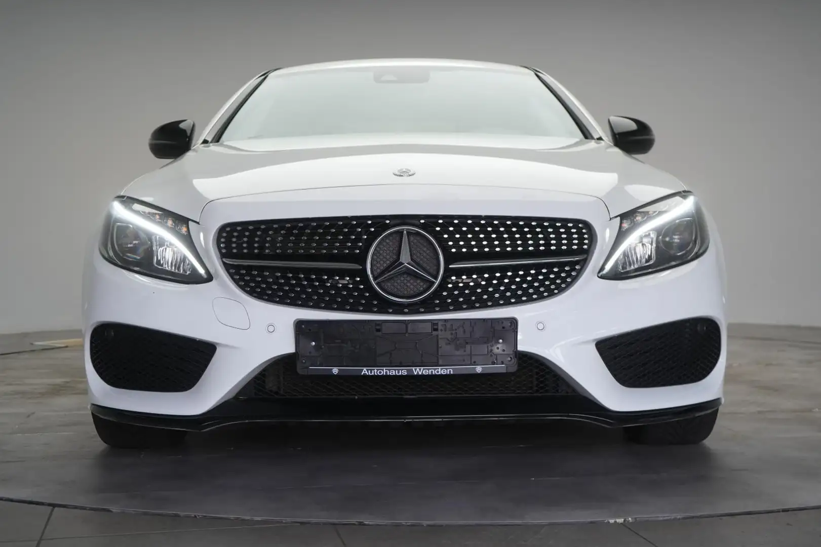 Mercedes-Benz C 220 d Coupe 9G-Tronic AMG Navi/Temp/Burmester/ Weiß - 2