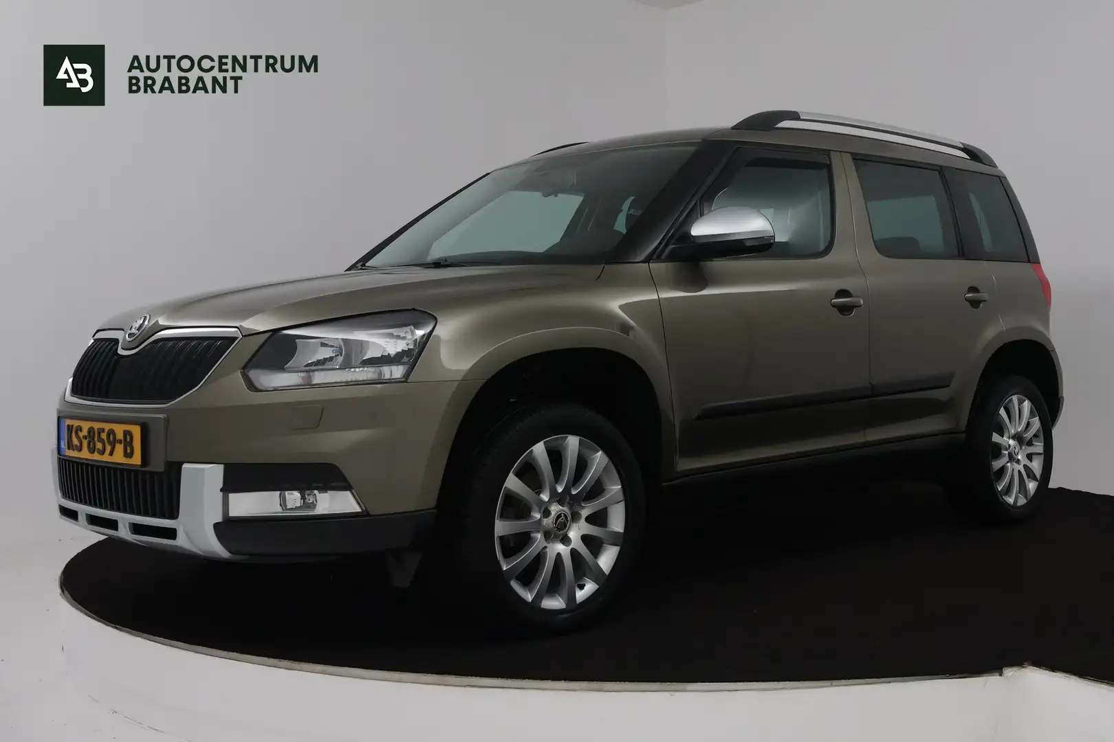 Skoda Yeti Outdoor 1.4 TSI Greentech Elegance (TREKHAAK, PARK Groen - 1
