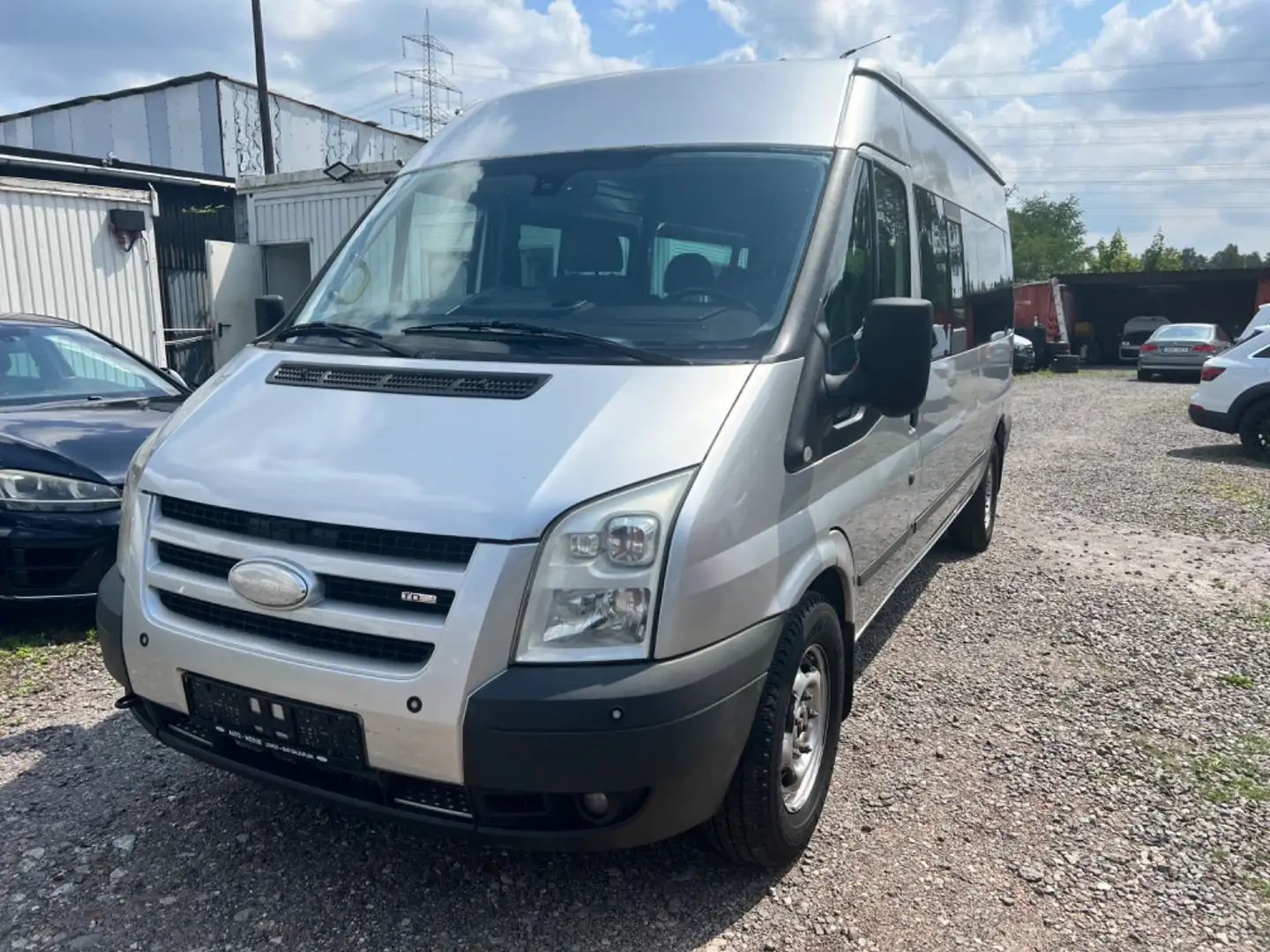 Ford Transit Kombi FT 330 L Gris - 2