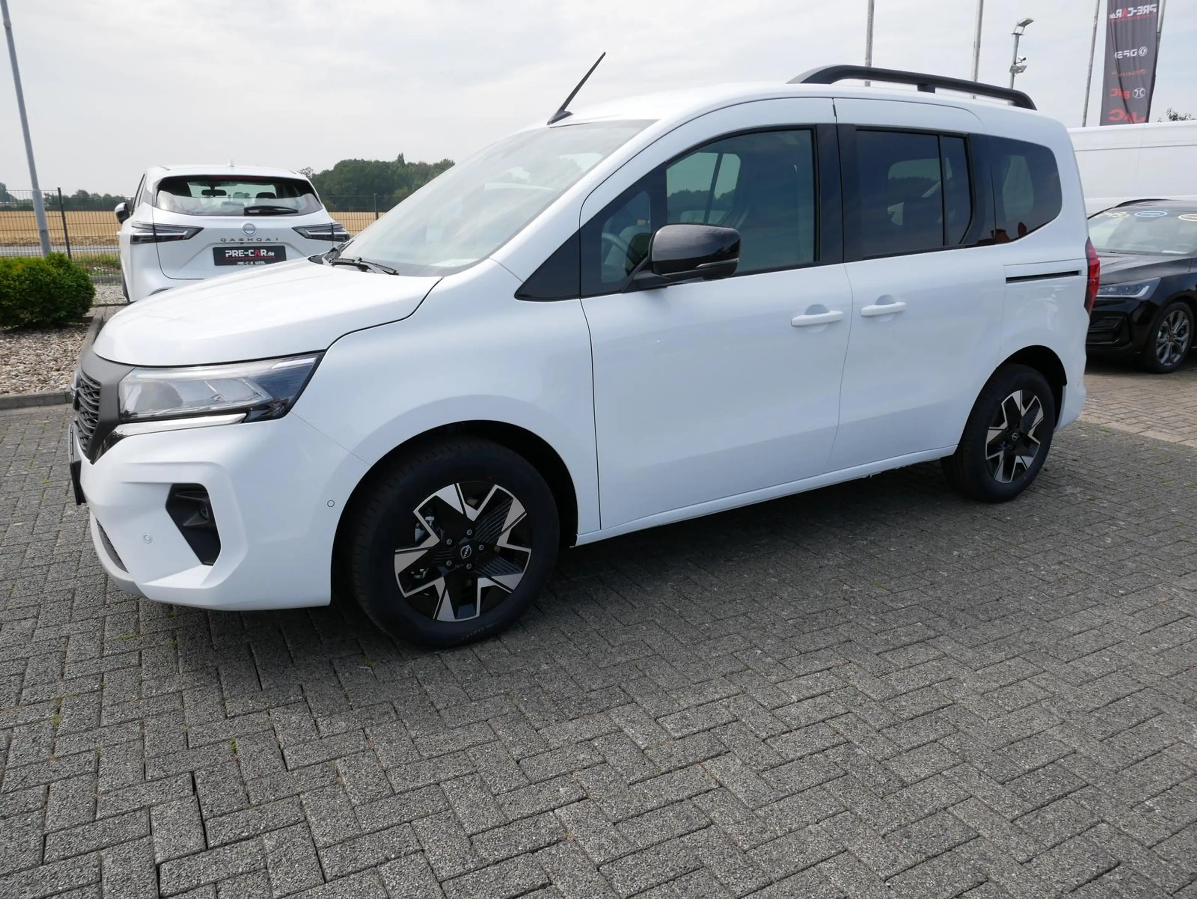 Nissan Townstar L1 Tekna  Automatik LEDER ALU  "AKTION" — photo 5