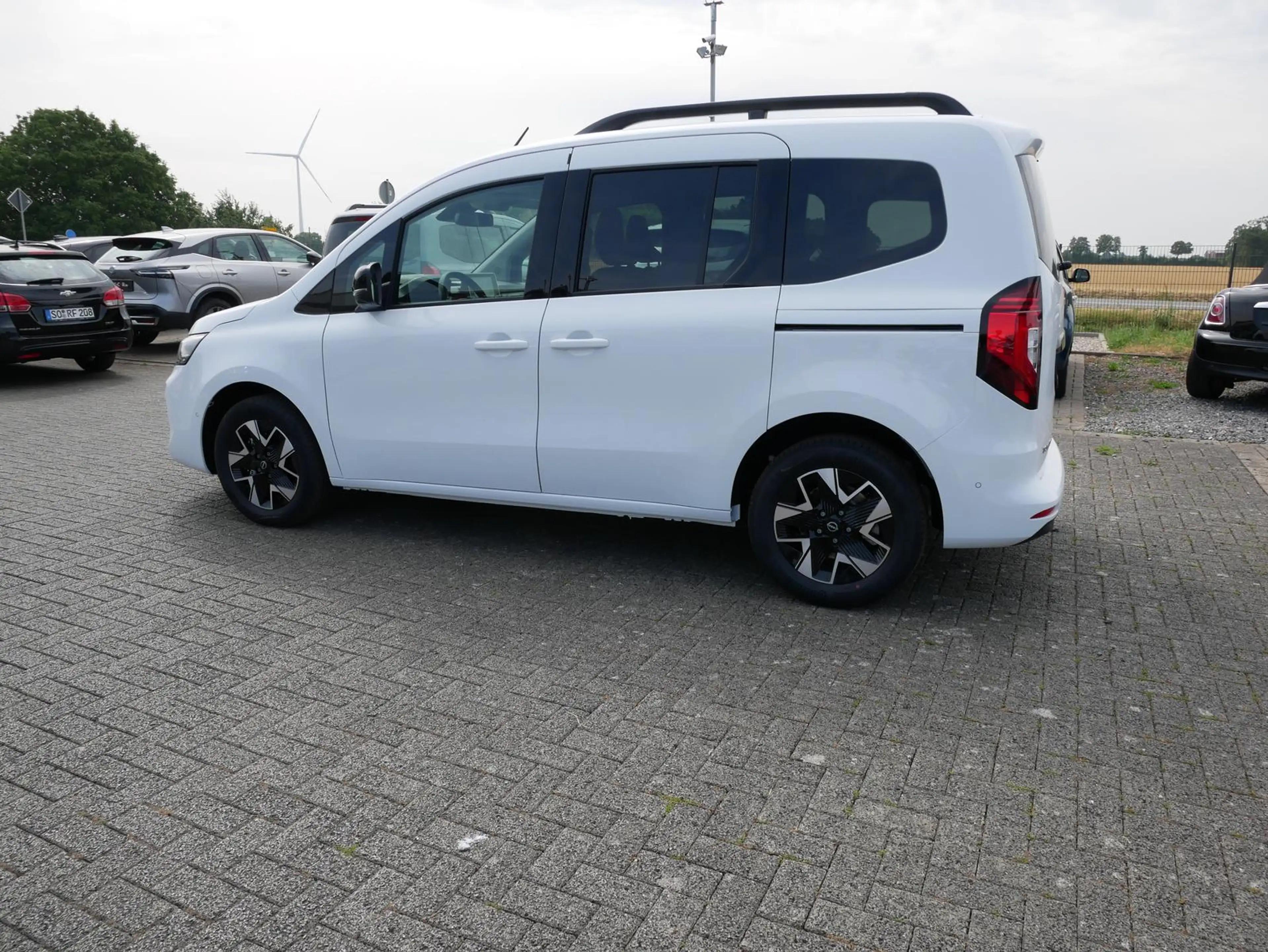 Nissan Townstar L1 Tekna  Automatik LEDER ALU  "AKTION" — photo 9